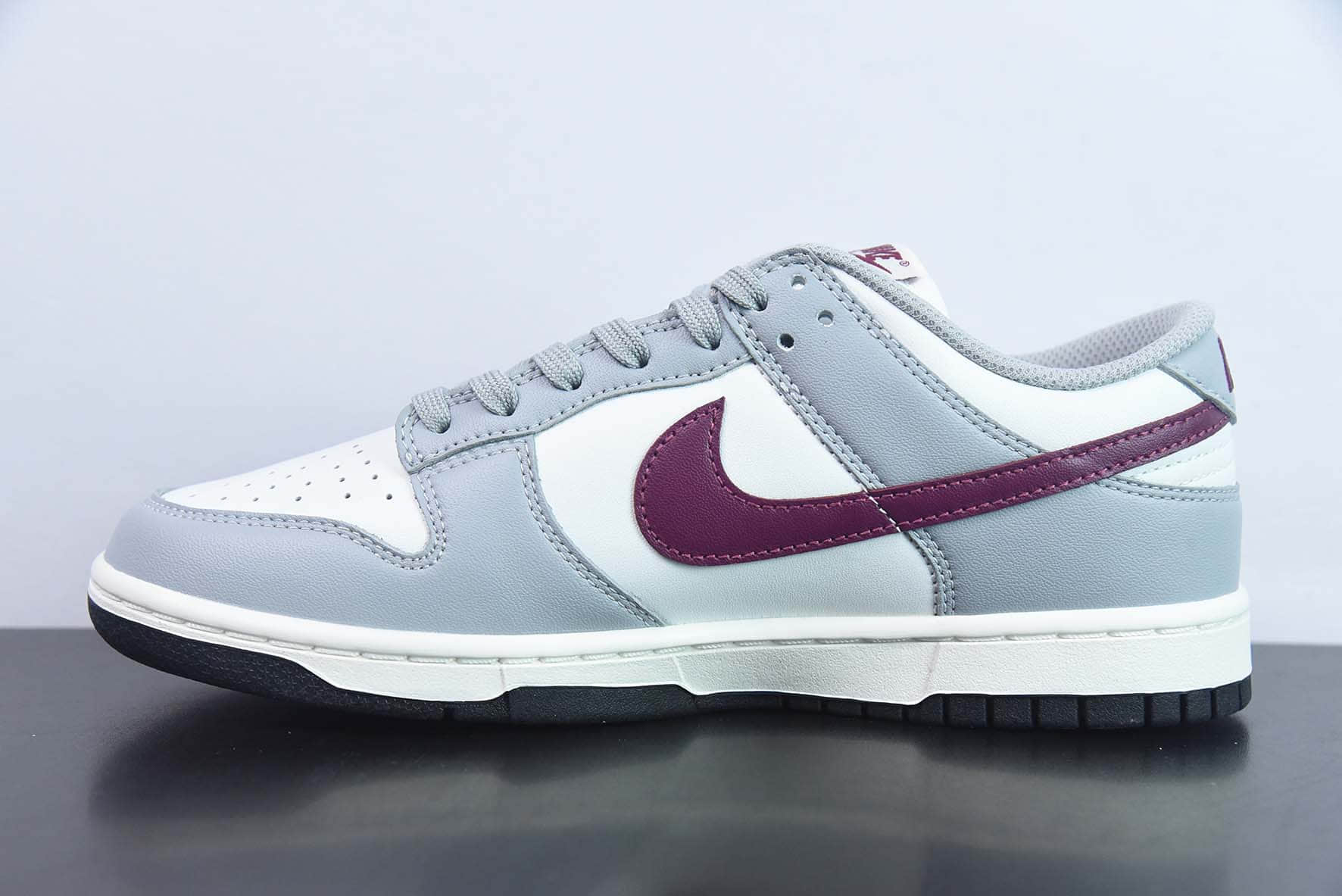 耐克Nike SB Dunk Low RETRO Grey White 灰酒红SB低帮休闲板鞋纯原版本 货号：DD1503-122