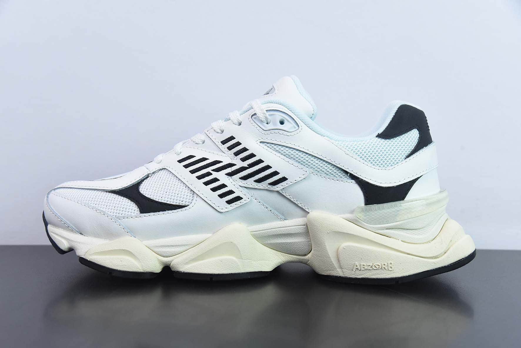 新百伦New BalanceJoe Freshgoods x New Balance NB9060 联名款黑白色复古休闲运动慢跑鞋纯原版本 货号：U9060AAB