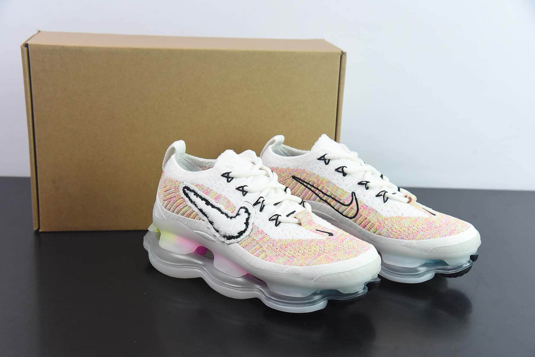 耐克Nike Air Max Scorpion Fk 2023新款白彩虹兔年限定全掌气垫跑鞋纯原版本 货号：FJ6031-910