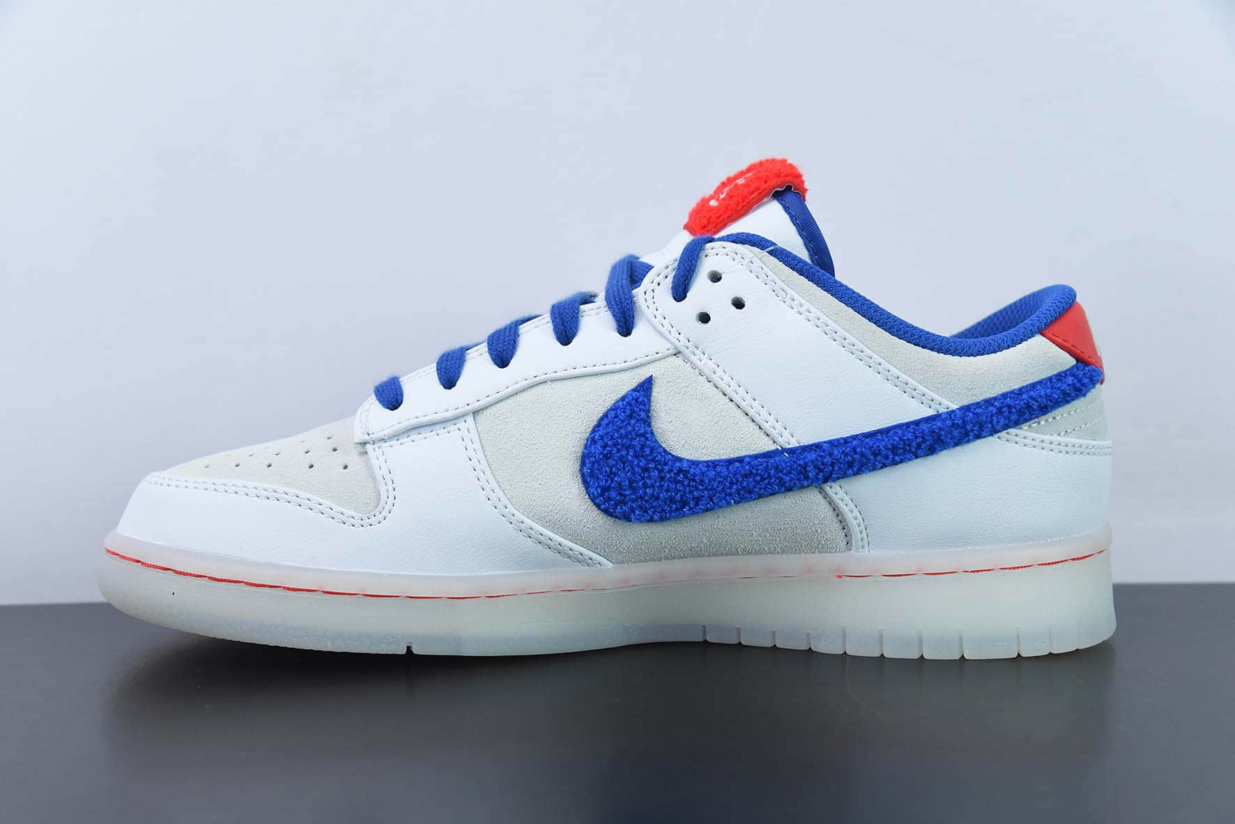 耐克Nike Dunk Low Year of the Rabbit 兔年穗兔主题 大白兔白红蓝SB低帮运动休闲板鞋纯原版本货号：FD4203-161