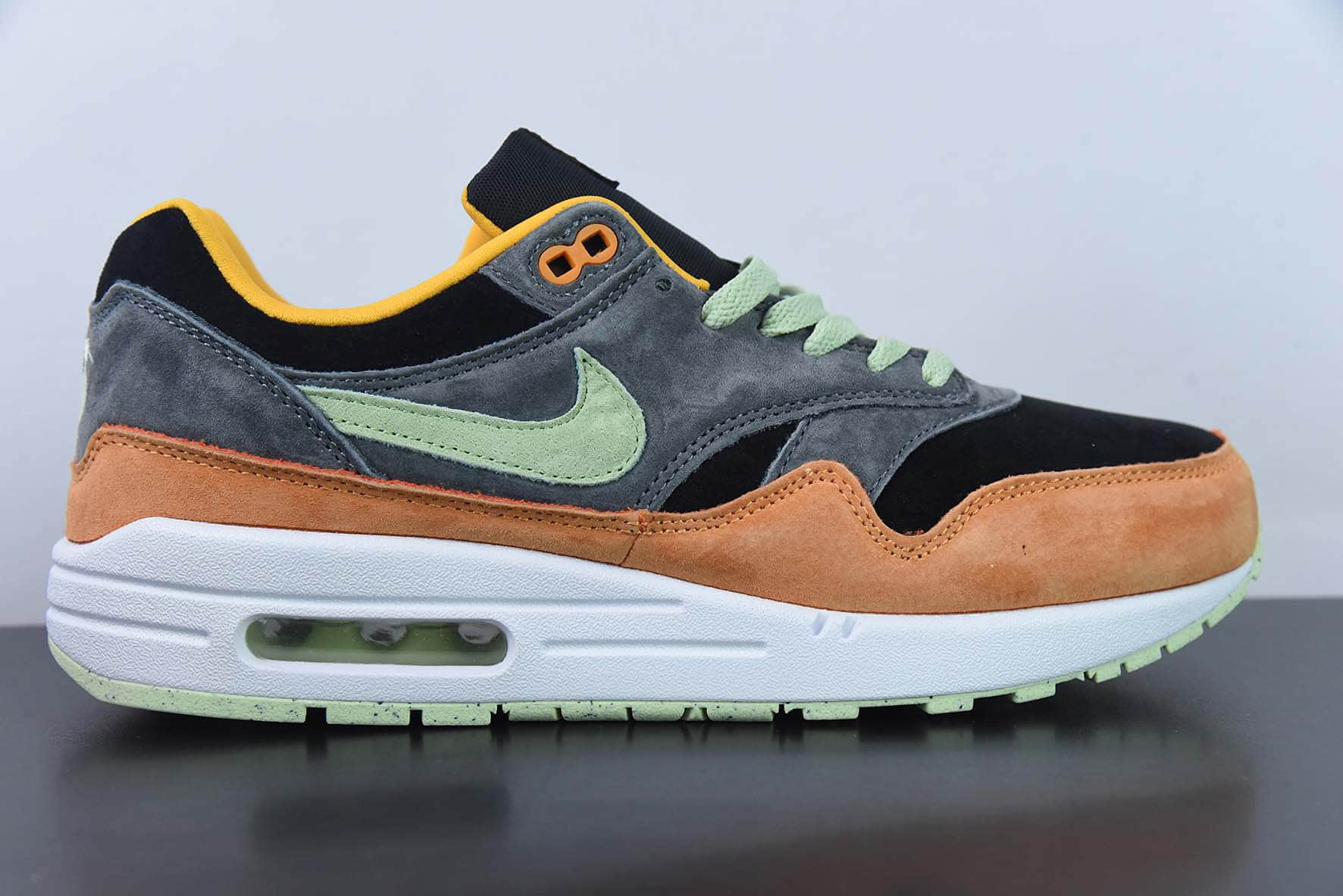 耐克Nike Air Max 1 Ugly Duckling Honey Dew 丑小鸭黑棕色气垫低帮跑步鞋纯原版本 货号：DZ0482-001