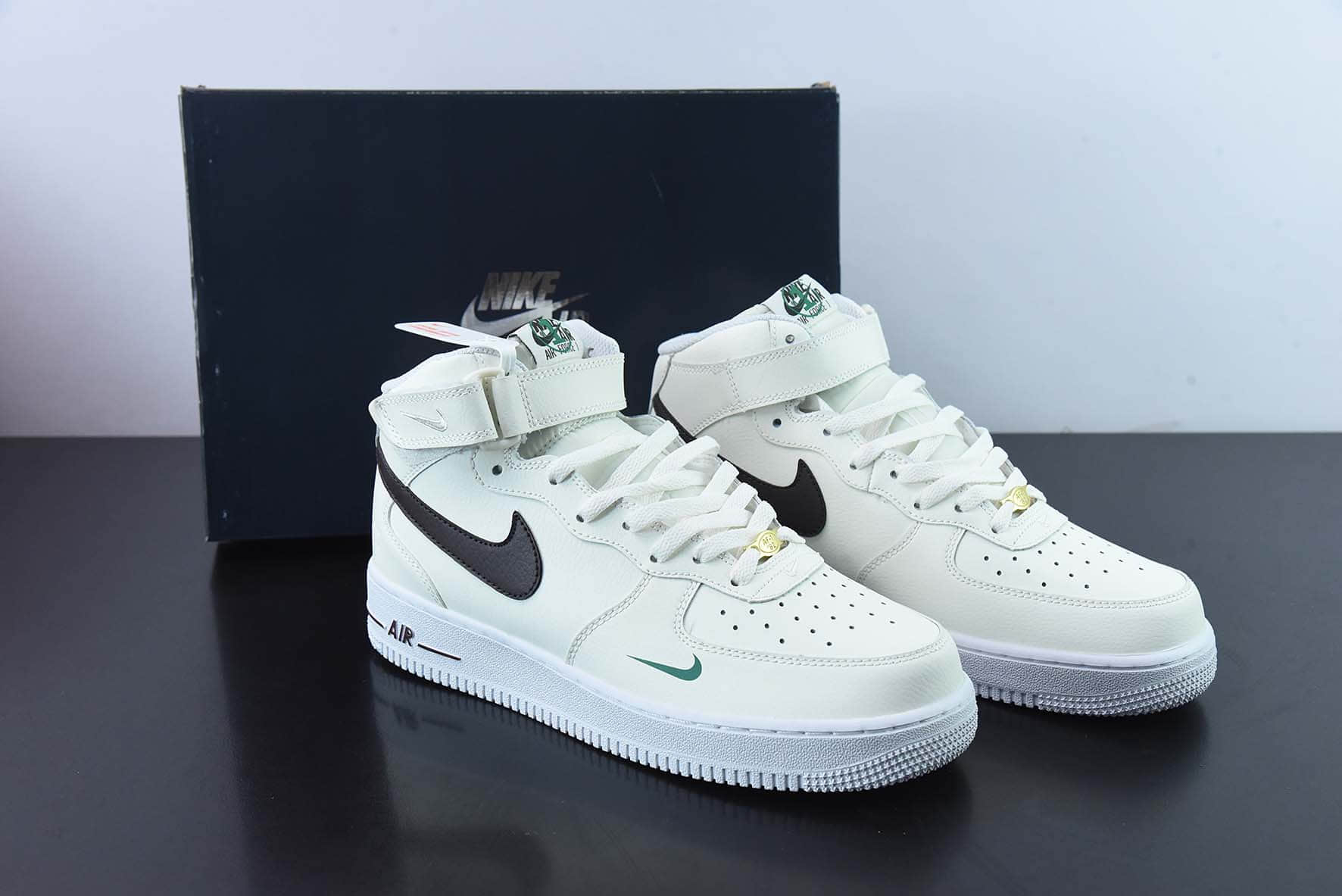 耐克Nike Air Force 1'07 Mid SE40th Anniversary皮革米白棕绿40周年空军一号经典低帮百搭休闲运动板鞋纯原版本 货号：DR9513-100