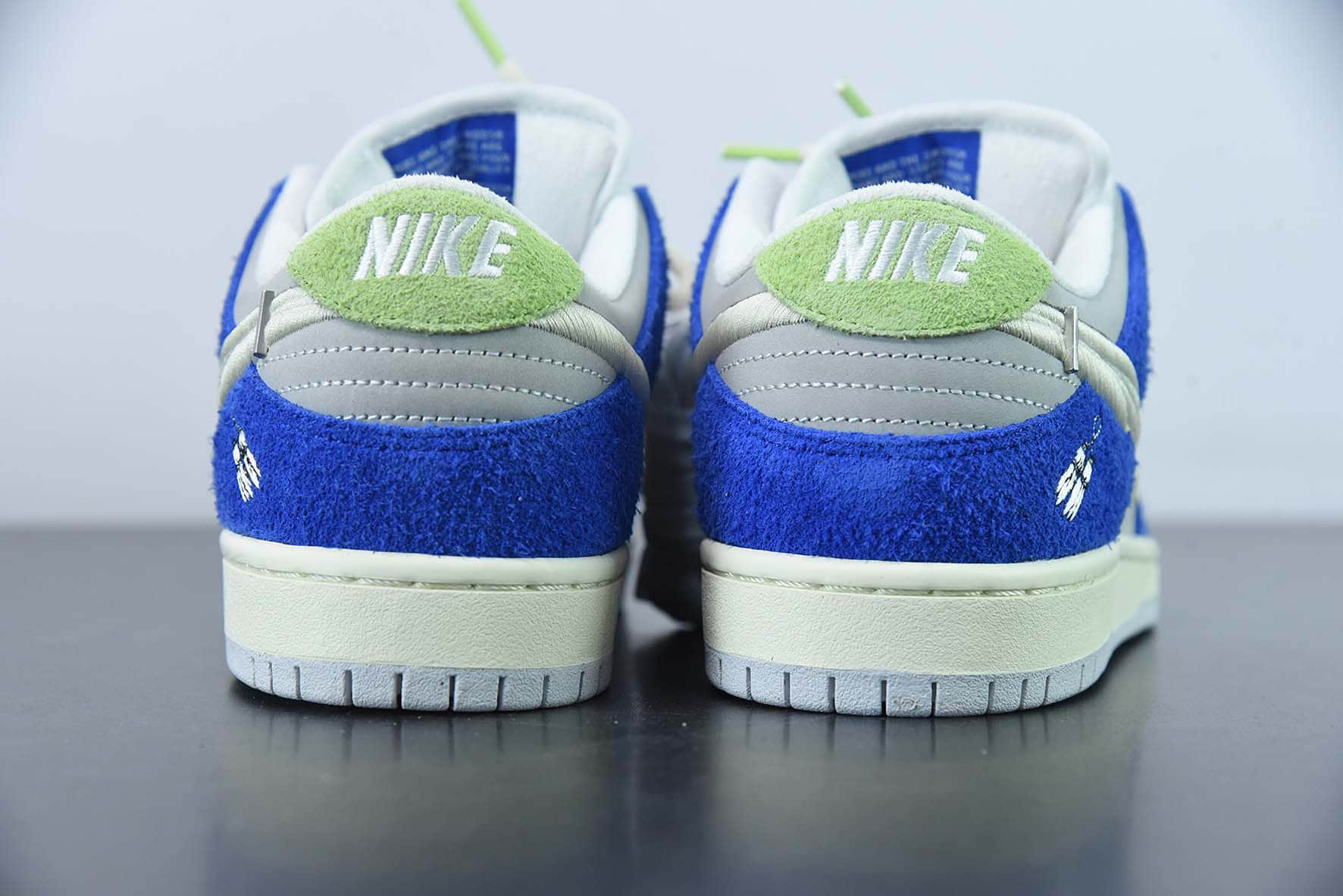 耐克Nike Fly Streetwear x NK SB Dunk Low Dunk 灰蓝SB休闲低帮板鞋纯原版本 货号：DQ5130-400 