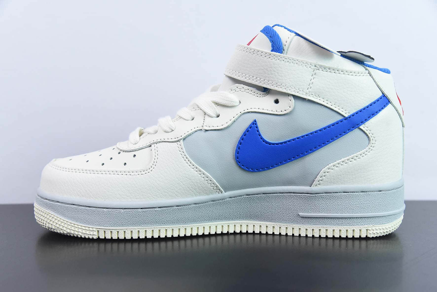 耐克Nike Air Force 1 AF1米白灰红大白兔奶糖空军一号中帮休闲板鞋纯原版本 货号：CW0088-928