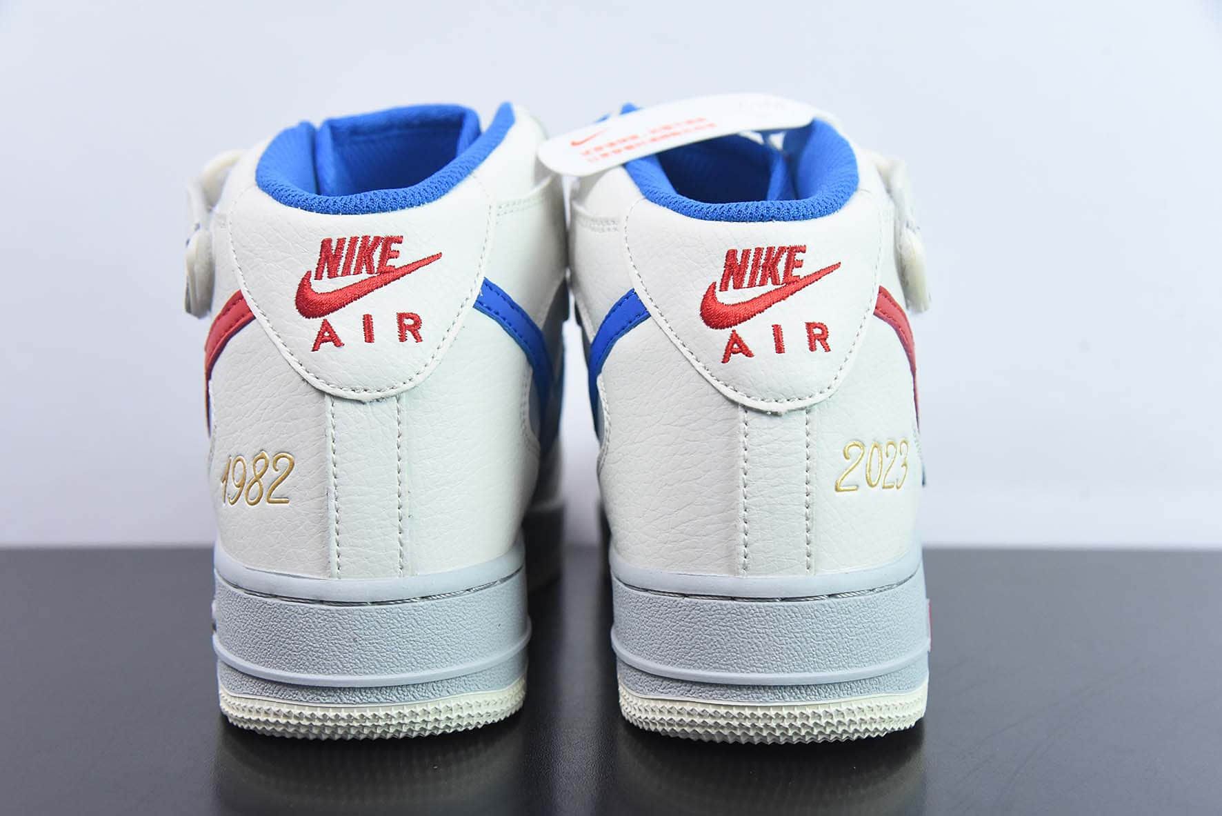 耐克Nike Air Force 1 AF1米白灰红大白兔奶糖空军一号中帮休闲板鞋纯原版本 货号：CW0088-928