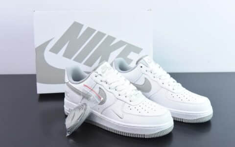 耐克Nike Air Force 1'0740th AnniversaryWhite Grey40周年版白灰小钩”空军一号低帮休闲板鞋纯原版本 货号：MN5263-121