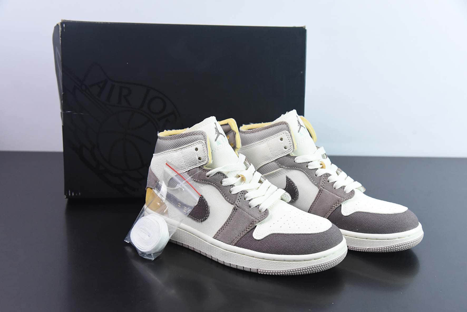 乔丹Air Jordan 1 Mid Craft Sail AJ1 乔1褐灰色中帮篮球鞋纯原版本 货号：DM9652-102 