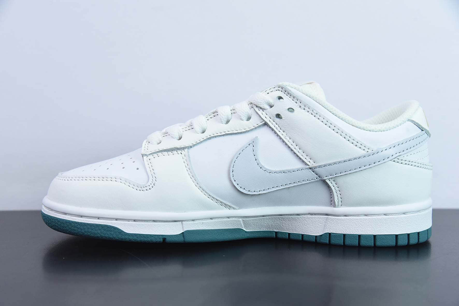 耐克Nike SB Dunk Low 白绿薄荷 SB低帮运动休闲板鞋纯原版本 货号：FD9911-101