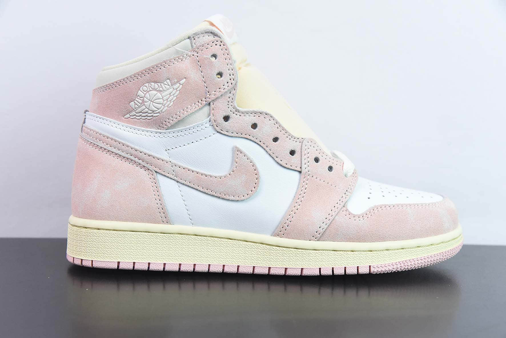 乔丹Air Jordan 1  Washed Pink  AJ1 水洗粉白高帮篮球鞋纯原版本 货号：FD2596-600