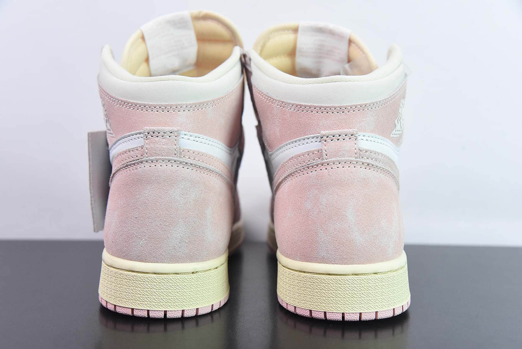 乔丹Air Jordan 1  Washed Pink  AJ1 水洗粉白高帮篮球鞋纯原版本 货号：FD2596-600