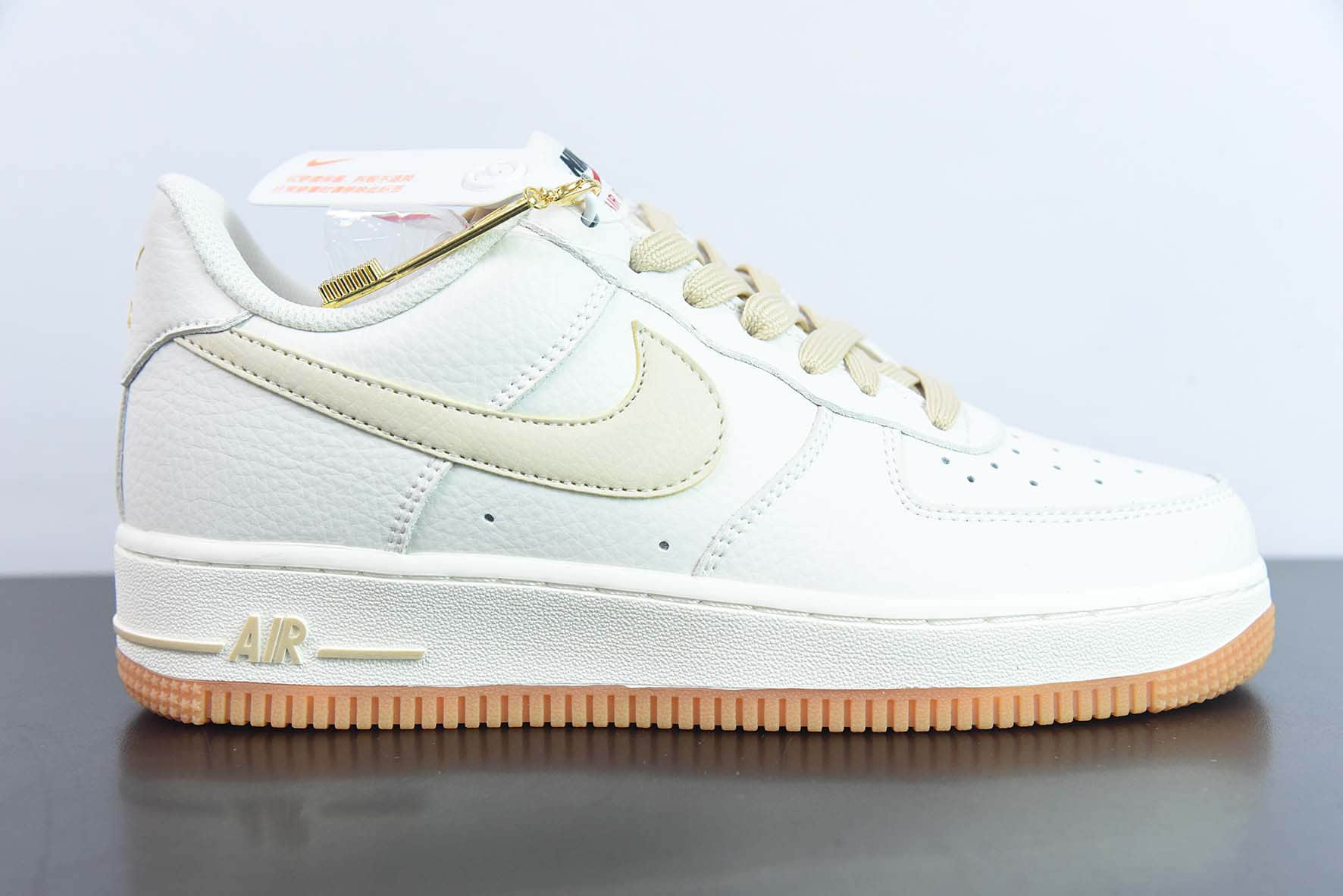 耐克Nike Air Force 1 Low ’07 奶油黄空军一号低帮休闲板鞋纯原版本 货号：ML2022-113 