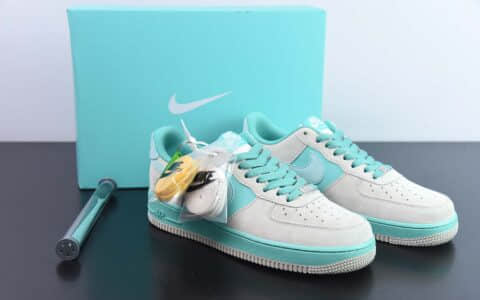 耐克Nike iffany & Co. x Nk Air Force 1'07 Low SP Friends and Family 蒂芙尼灰蓝亚洲限定联名款空军一号低帮休闲板鞋纯原版本 货号：DZ1382-222