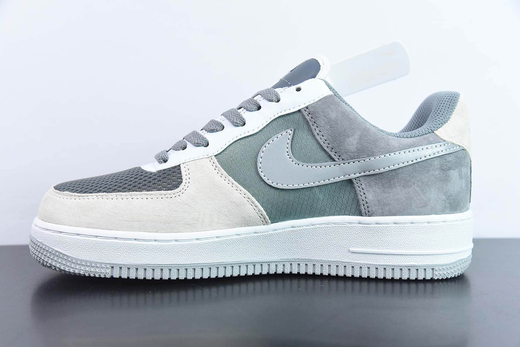 耐克Nike Air Force 1'07 Low 绿魔侠空军一号低帮休闲板鞋纯原版本 货号：CW2288-703