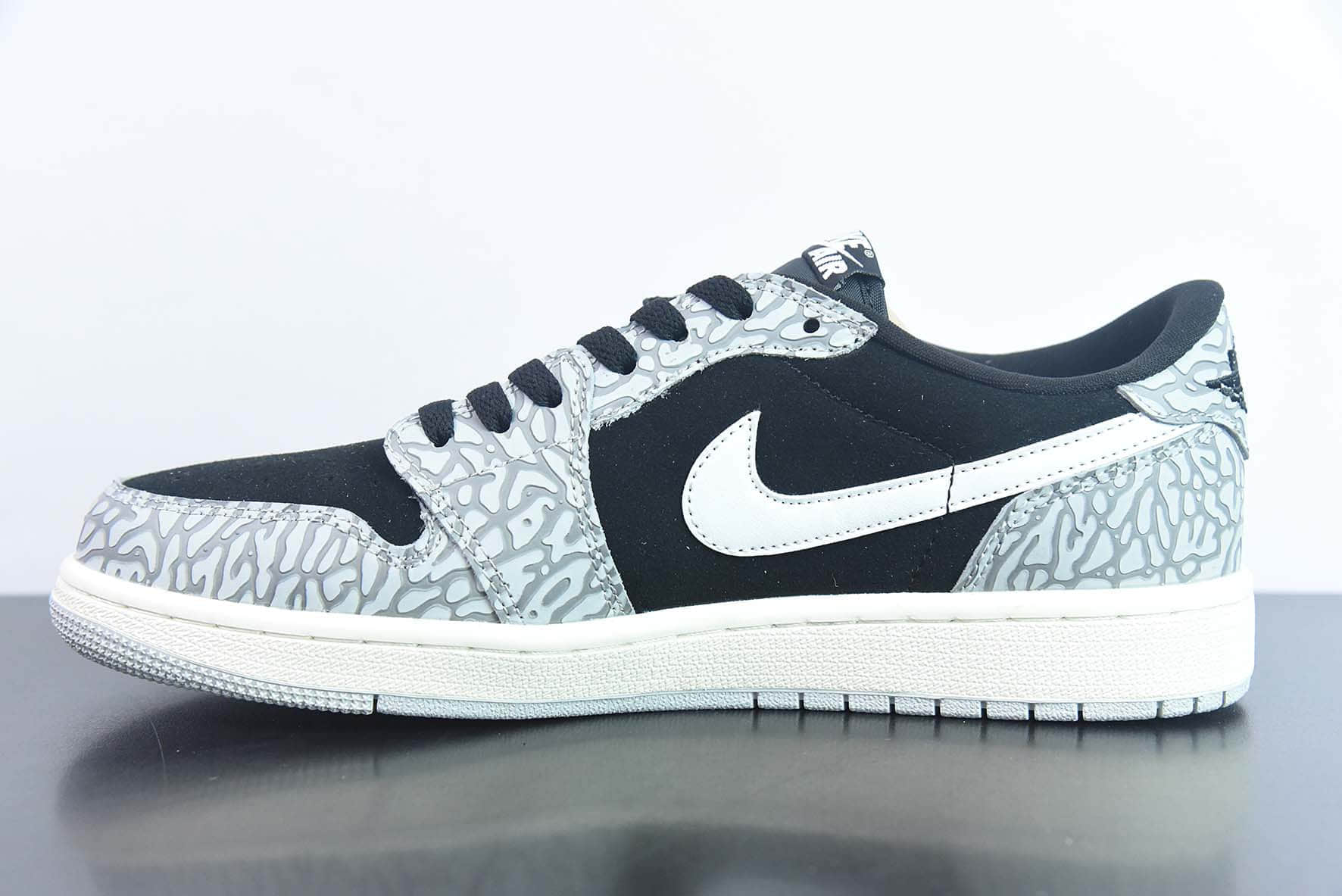 乔丹Air Jordan 1 Low OG Black Cement AJ1 乔1黑水泥低帮文化休闲板鞋纯原版本 货号：CZ0790-001