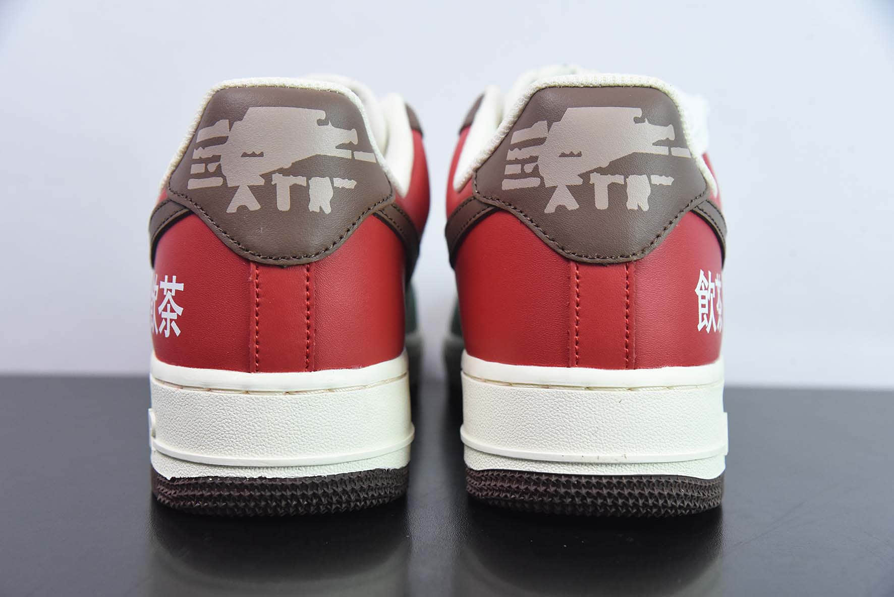 耐克Nike Air Force 1 07 LV8 LowGreenWhiteRed“皮革绿红白棕饮茶”空军一号低帮休闲板鞋纯原版本 货号：YH8569-123