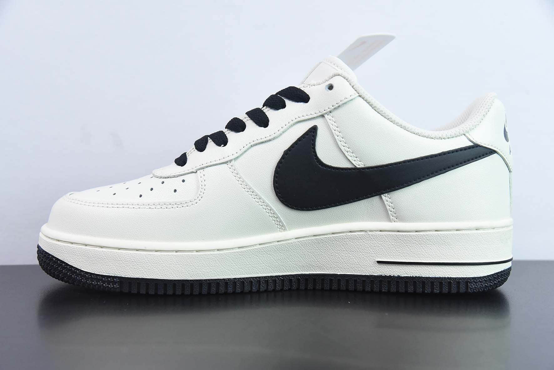 耐克Nike Air Force 1'07 Low 米黑大勾空军一号低帮休闲板鞋纯原版本 货号：SP0758-023