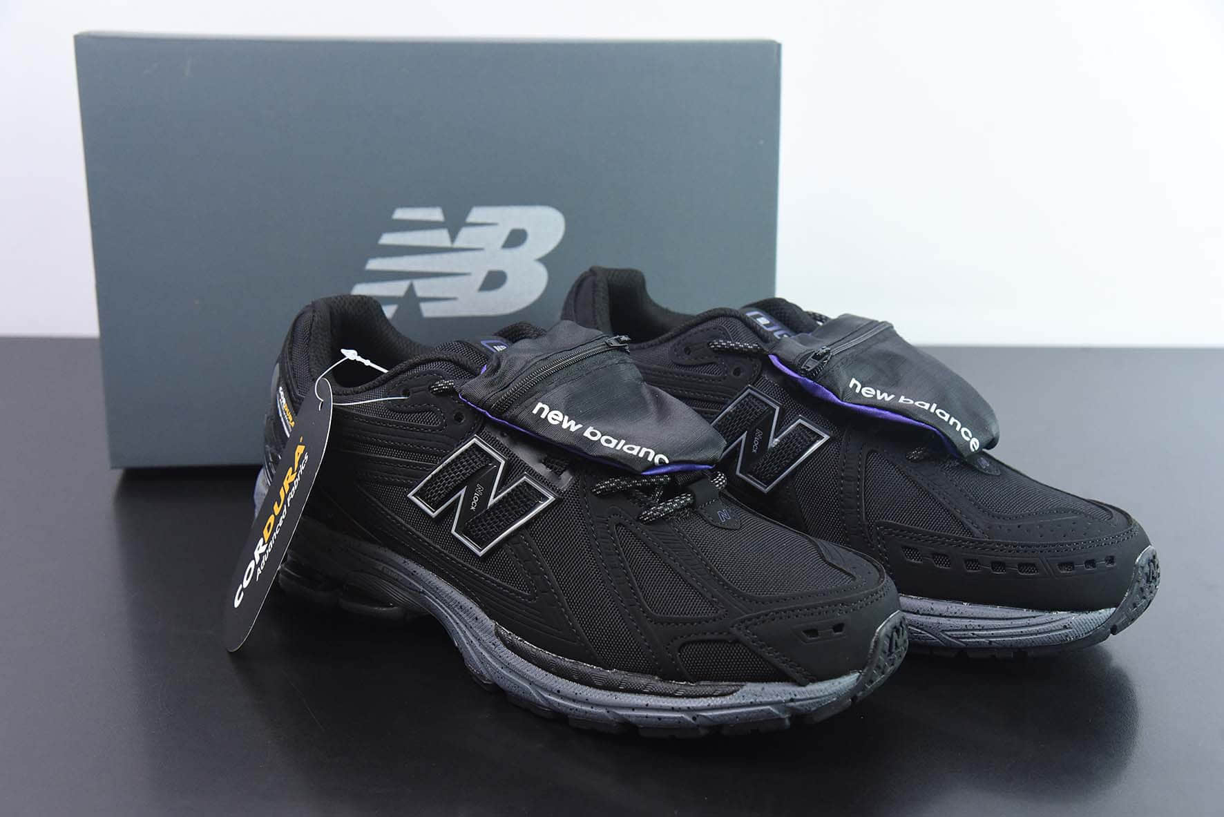 新百伦 New Balance M1906RI黑武士口袋款复古老爹风网布跑步休闲运动鞋纯原版本 货号：M1906ROC