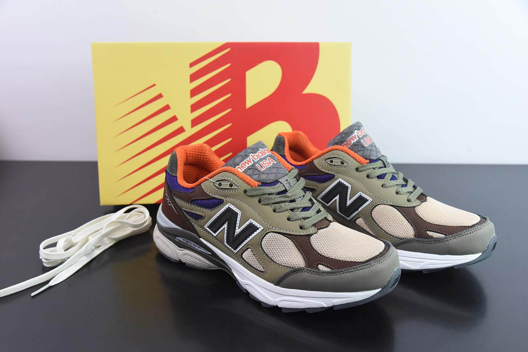 新百伦New Balance Made in USA M990V3KhakiOrange三代系列卡其深棕橙低帮美产血统经典复古休闲运动百搭老爹跑步鞋纯原版本 货号：M990BT3