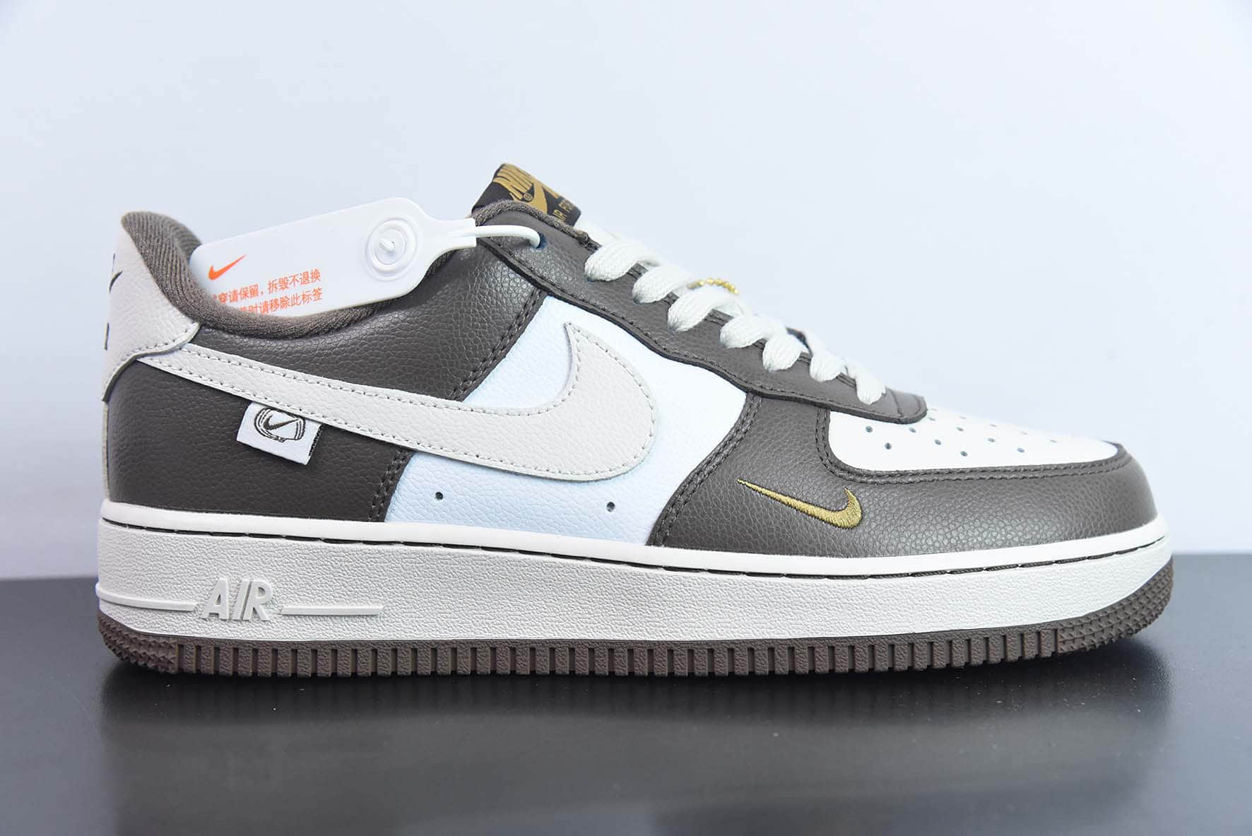 耐克Nike Air Force 1 AF1白棕小金钩空军一号低帮休闲板鞋纯原版本 货号：DB3301-077 