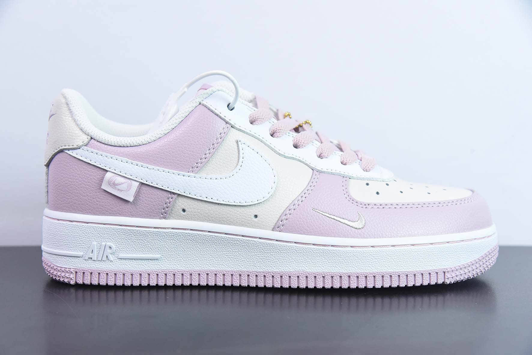 耐克Nike Air Force 1 Low '07 “水蜜桃”小勾空军一号低帮休闲板鞋纯原版本 货号：DB3301-055