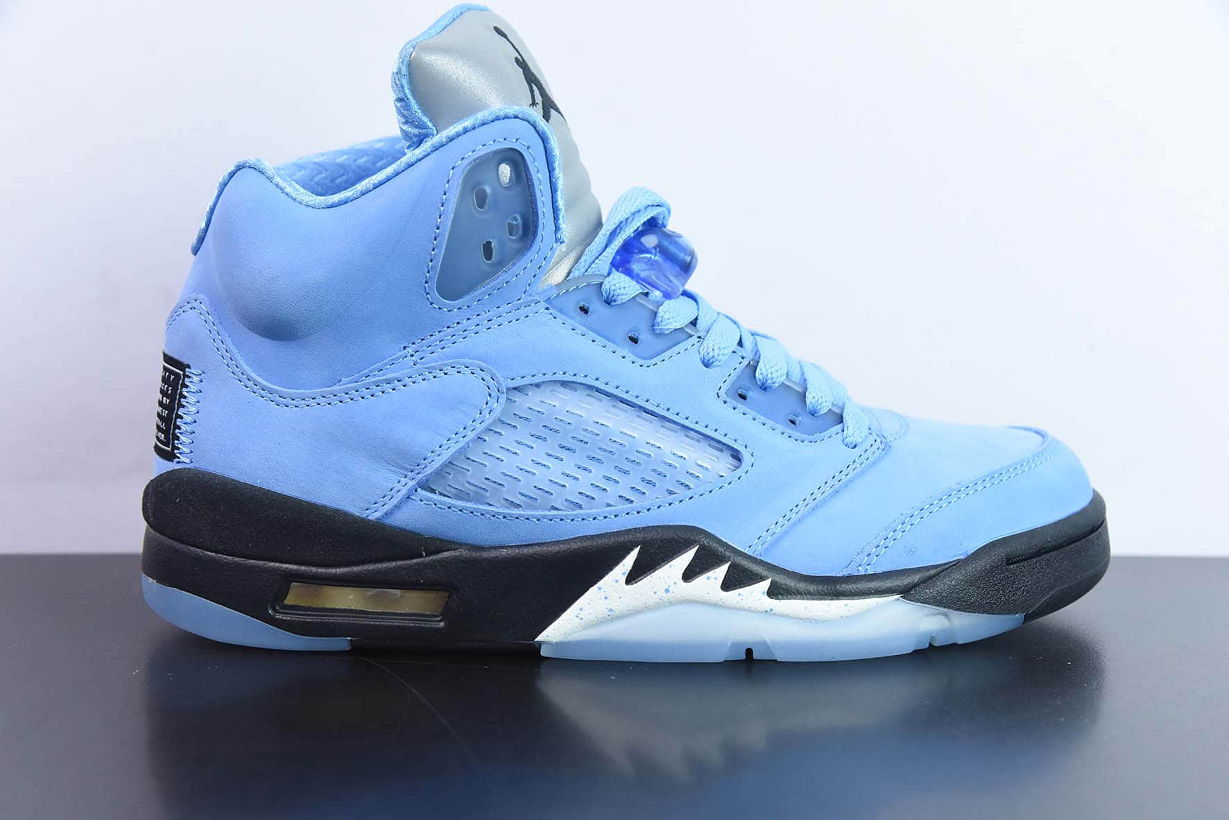 乔丹Air Jordan 5 Retro UNC AJ5大学蓝北卡蓝高帮男子文化篮球鞋纯原版本 货号：DV1310-401