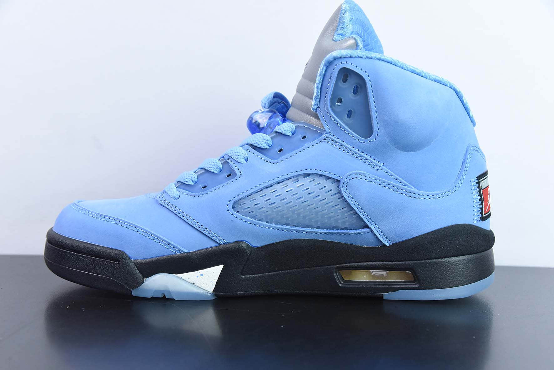 乔丹Air Jordan 5 Retro UNC AJ5大学蓝北卡蓝高帮男子文化篮球鞋纯原版本 货号：DV1310-401