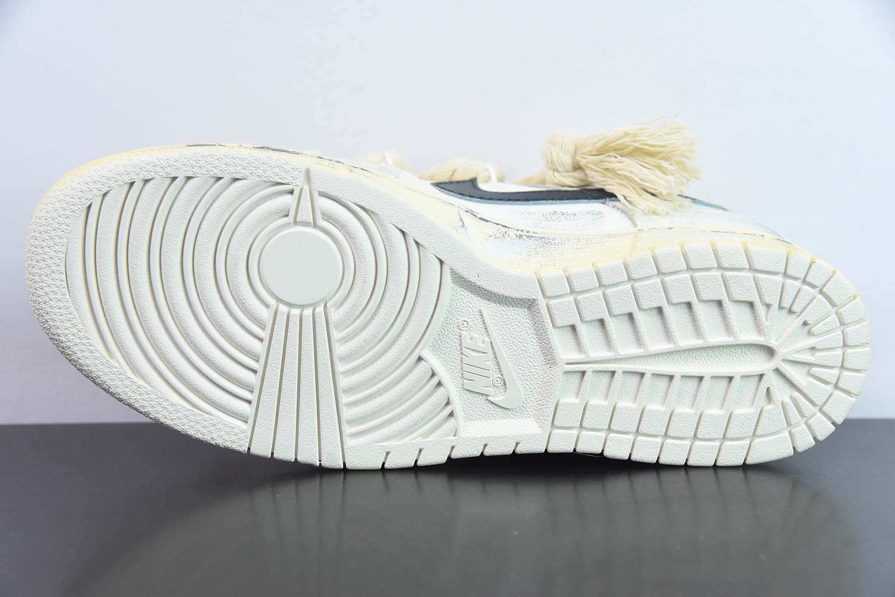 耐克Nike Dunk LowWhiteSail' 热浪制造氧化做旧麻绳绑带浸染沙漠米白色低帮板鞋纯原版本 货号：DD1503-121