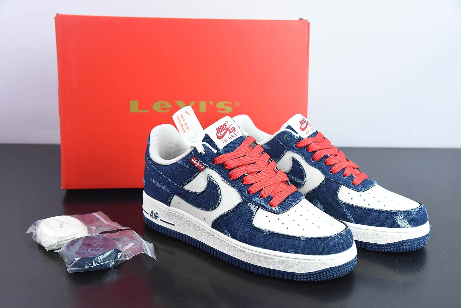 耐克Nike Levi's ×Nike Air Force 1 Low 李维斯联名牛仔拼接空军一号低帮休闲板鞋纯原版本 货号：VT5698-569