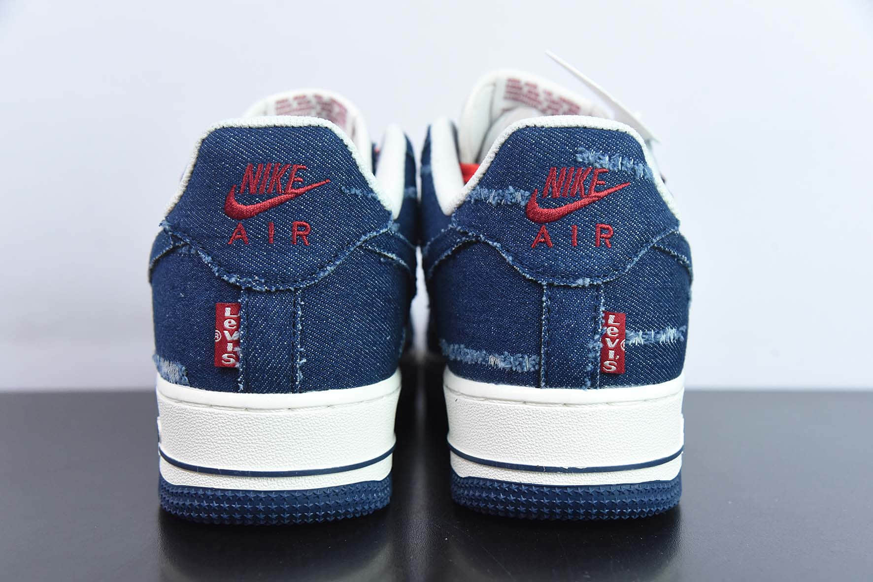 耐克Nike Levi's ×Nike Air Force 1 Low 李维斯联名牛仔拼接空军一号低帮休闲板鞋纯原版本 货号：VT5698-569