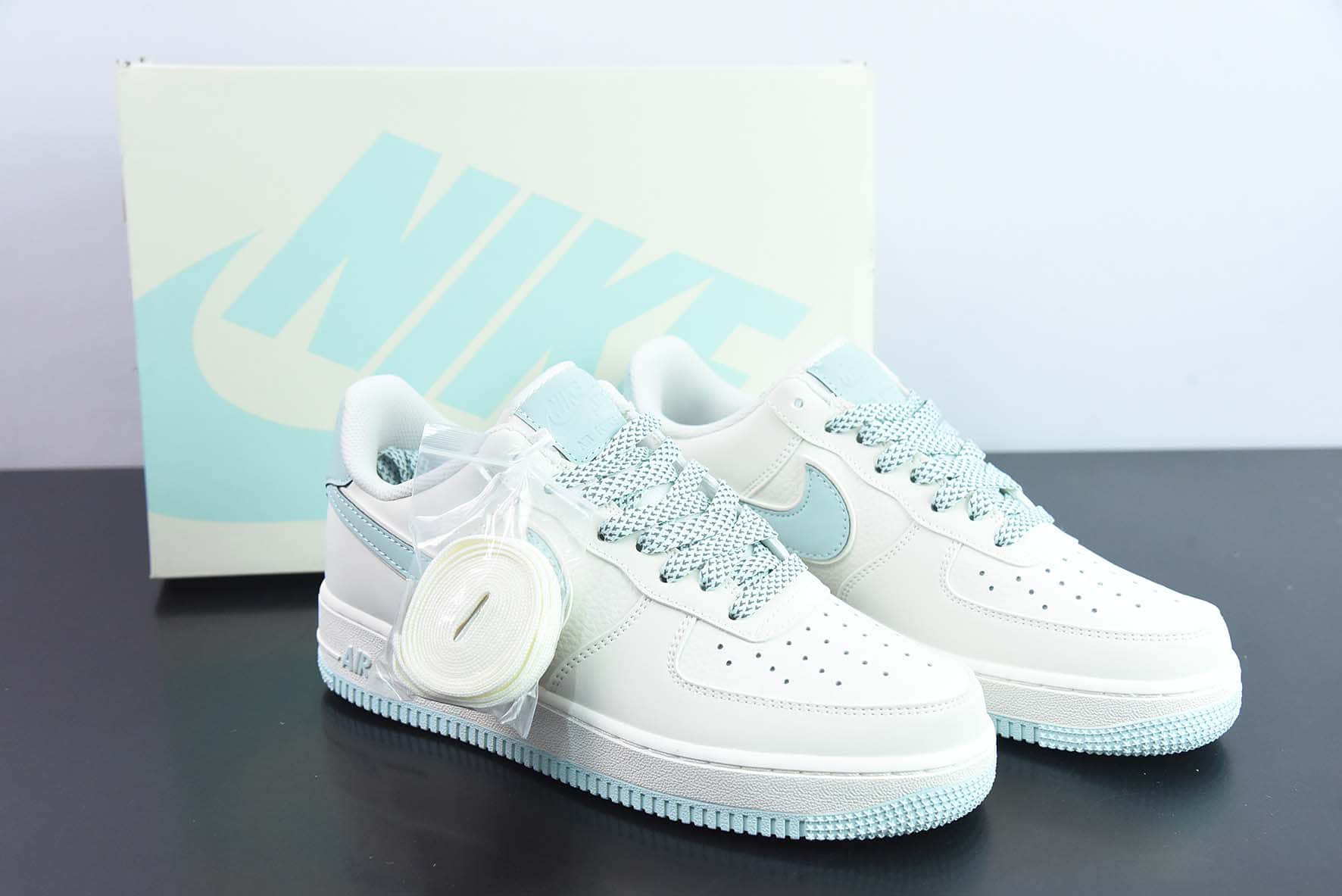 耐克Nike Air Force 1 Low '07 米冰蓝满天星低帮空军一号休闲板鞋纯原版本 货号：GL6835-011  