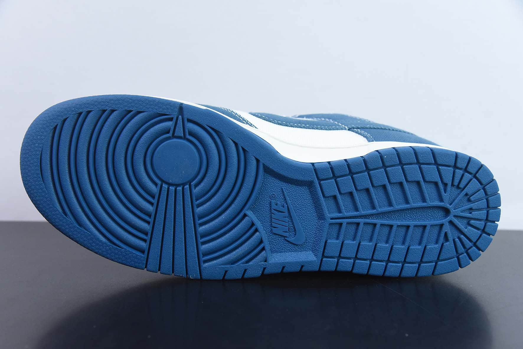 耐克Nike Dunk Low Retro SE 牛仔蓝工业蓝SB低帮休闲板鞋纯原版本 货号：DV0834-101