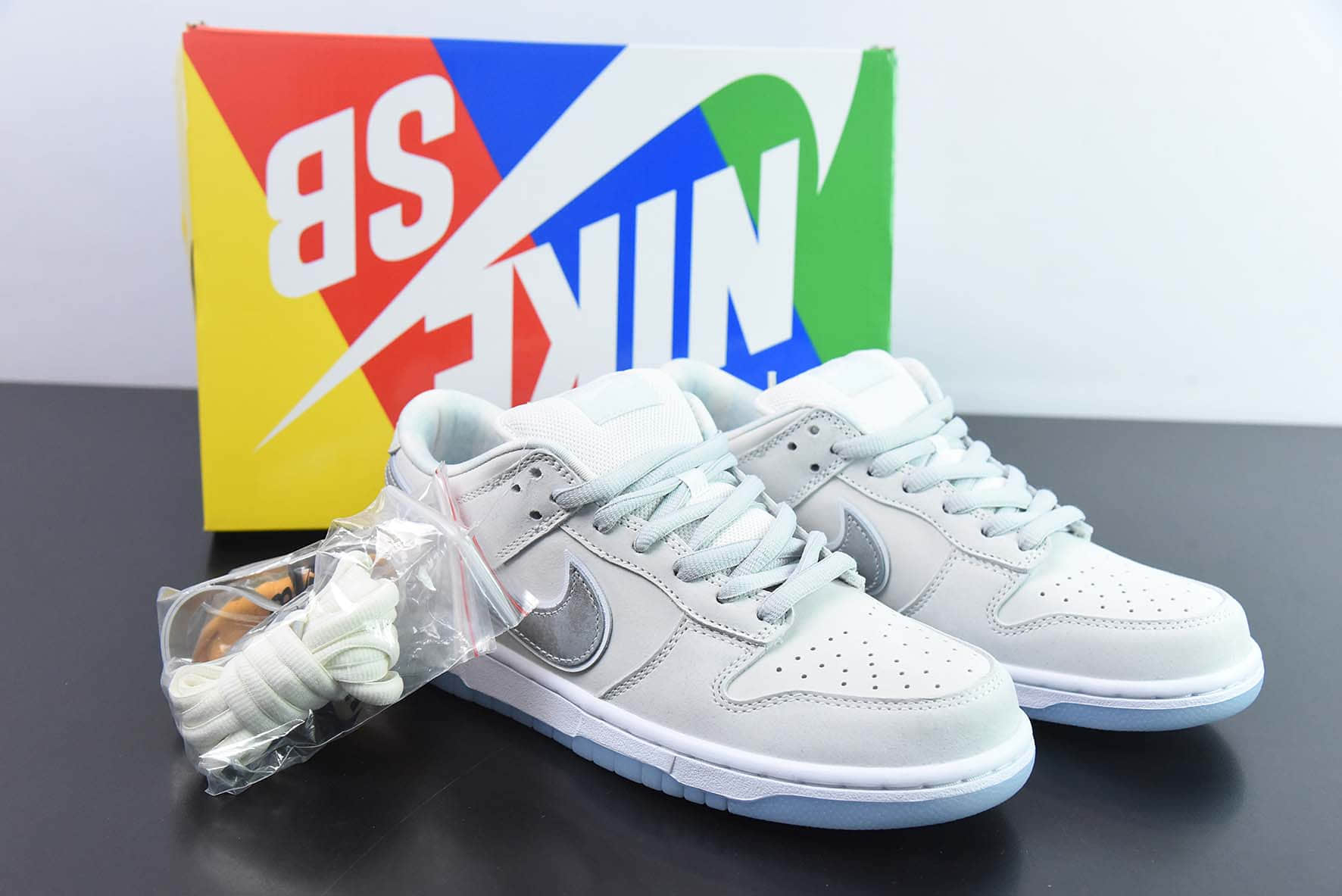 耐克Nike Concepts x Nike SB Dunk Low White Lobster 白龙虾SB低帮休闲滑板鞋纯原版本 货号：FD8776-100 