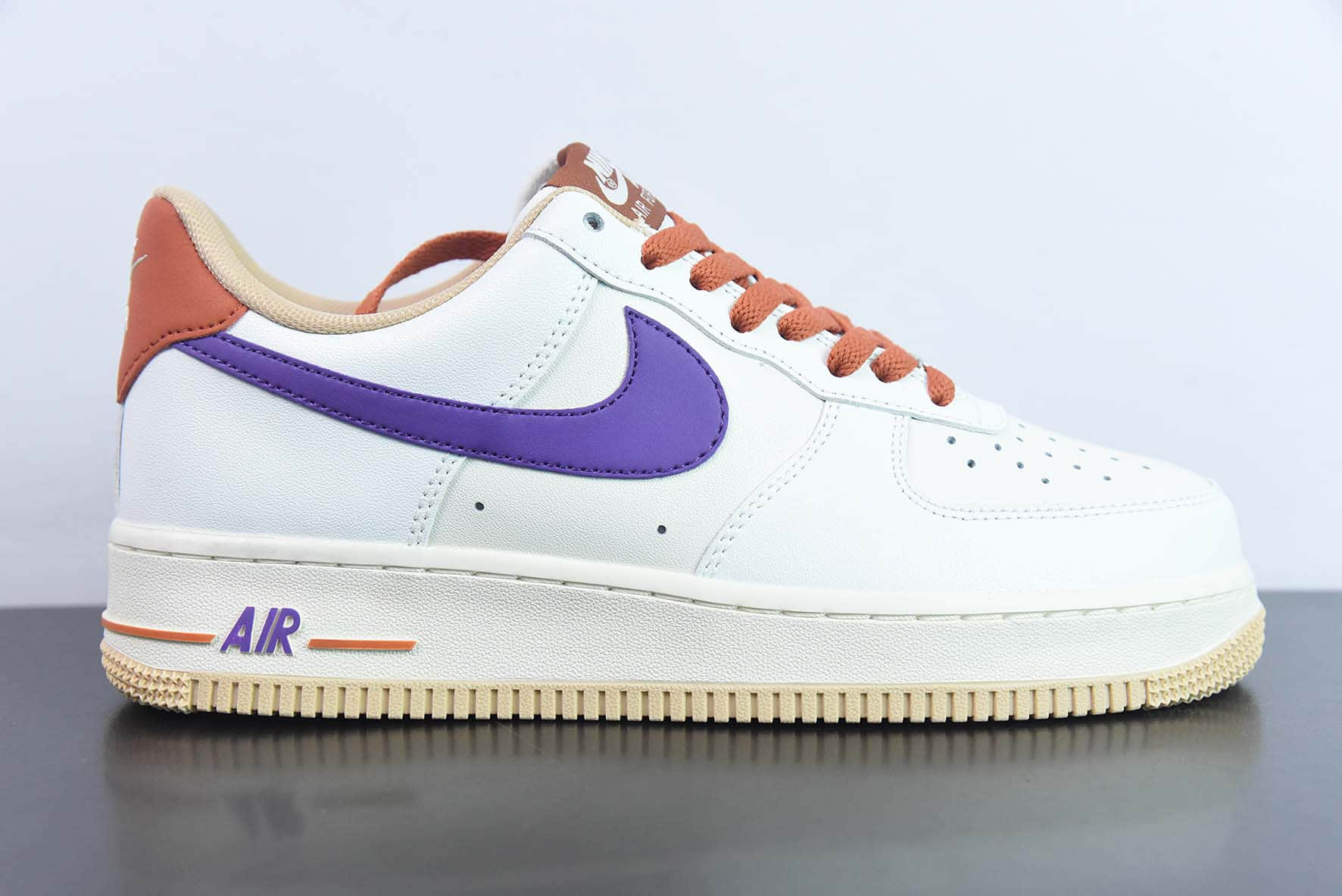 耐克Nike Air Force 1 米白紫橙空军一号低帮运动休闲板鞋纯原版本 货号：YY3188-102