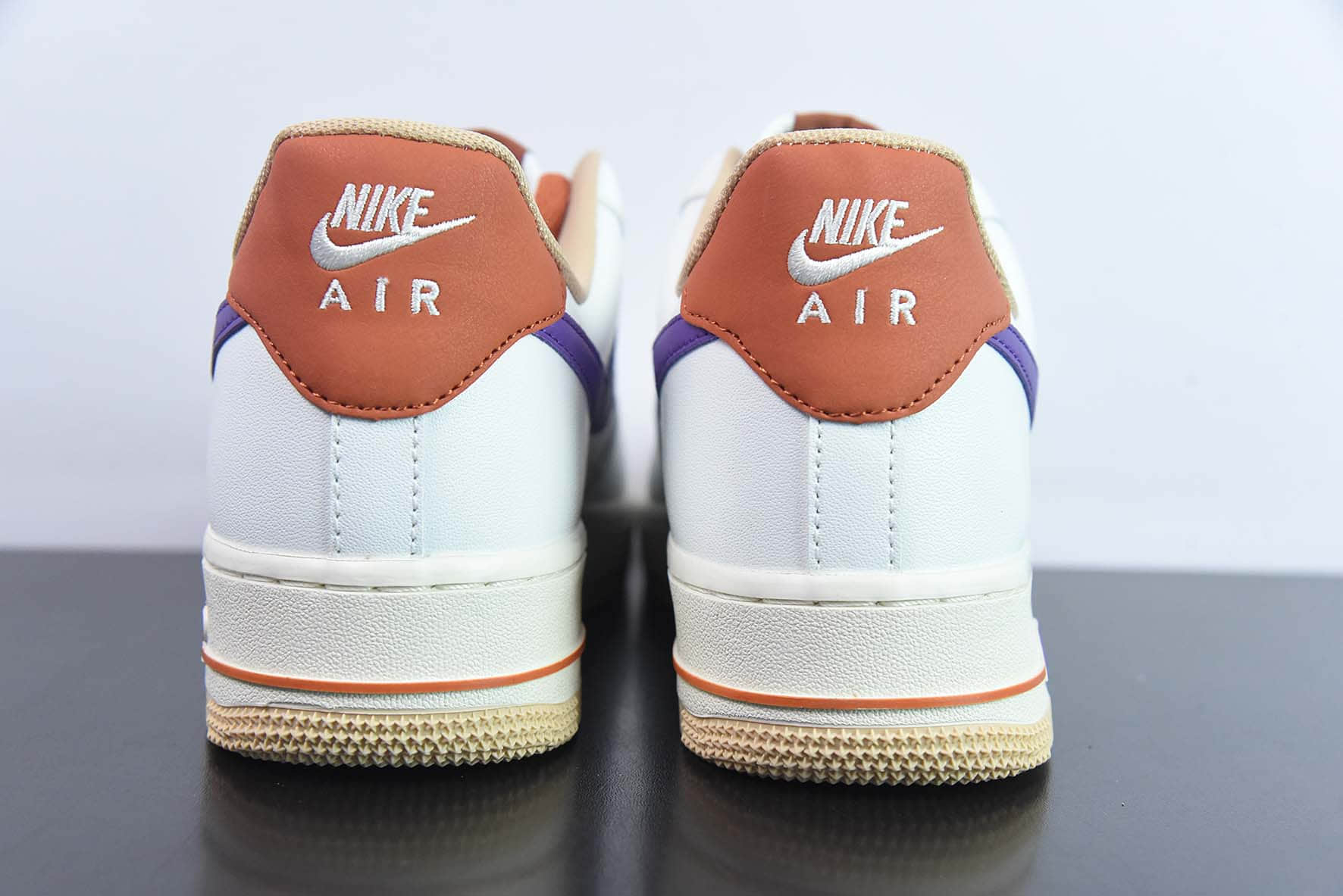 耐克Nike Air Force 1 米白紫橙空军一号低帮运动休闲板鞋纯原版本 货号：YY3188-102