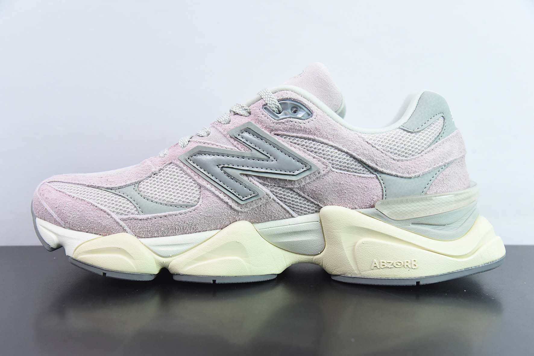 新百伦New Balance Joe Freshgoods x New Balance 9060系列联名款灰粉复古百搭老爹风小象蹄休闲运动跑步鞋纯原版本 货号：U9060HSP