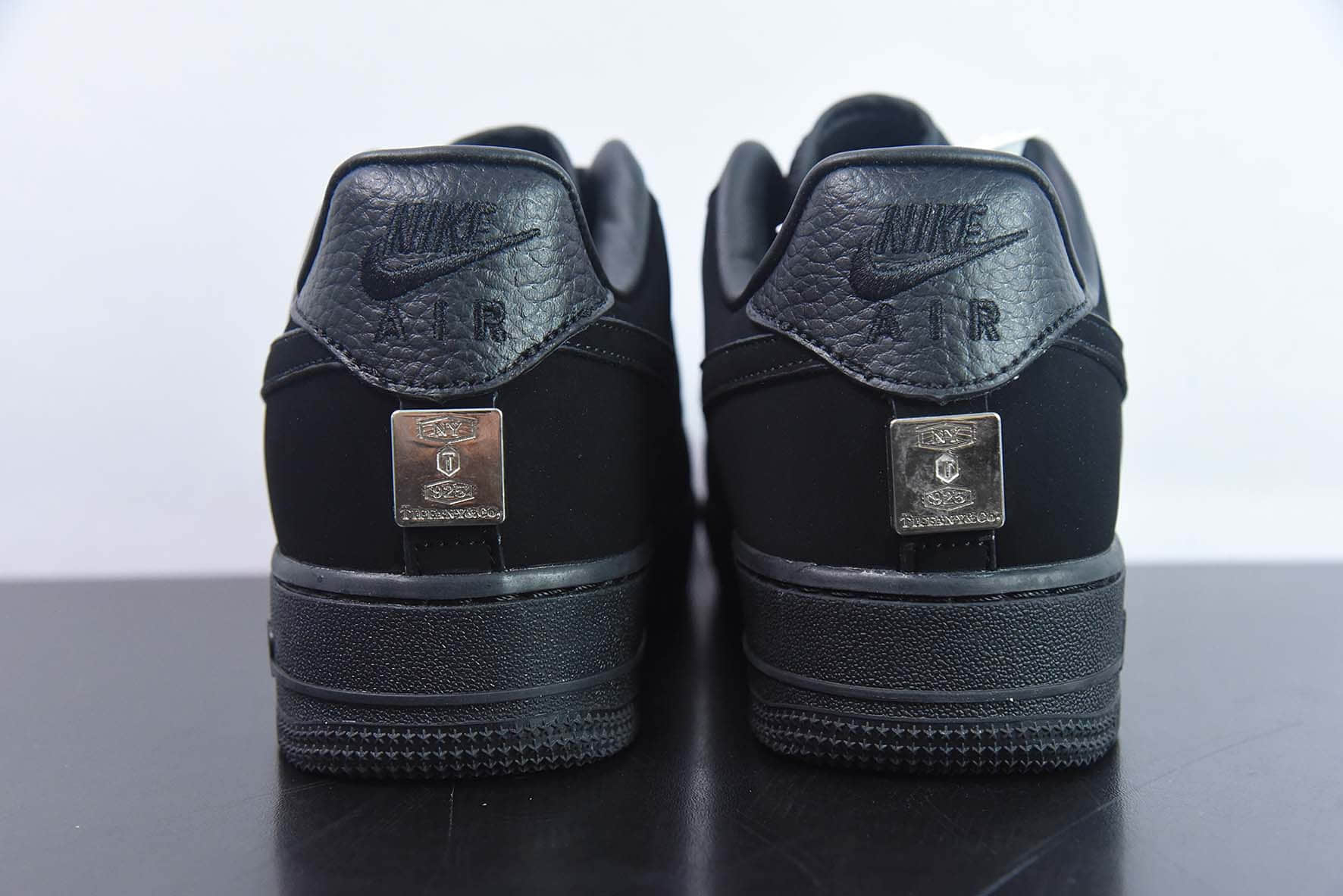 耐克Nike X TIFFANY & CO.AIR Force 1 1837 蒂芙尼黑武士空军一号低帮百搭休闲运动板鞋纯原版本 货号：DZ1382-005