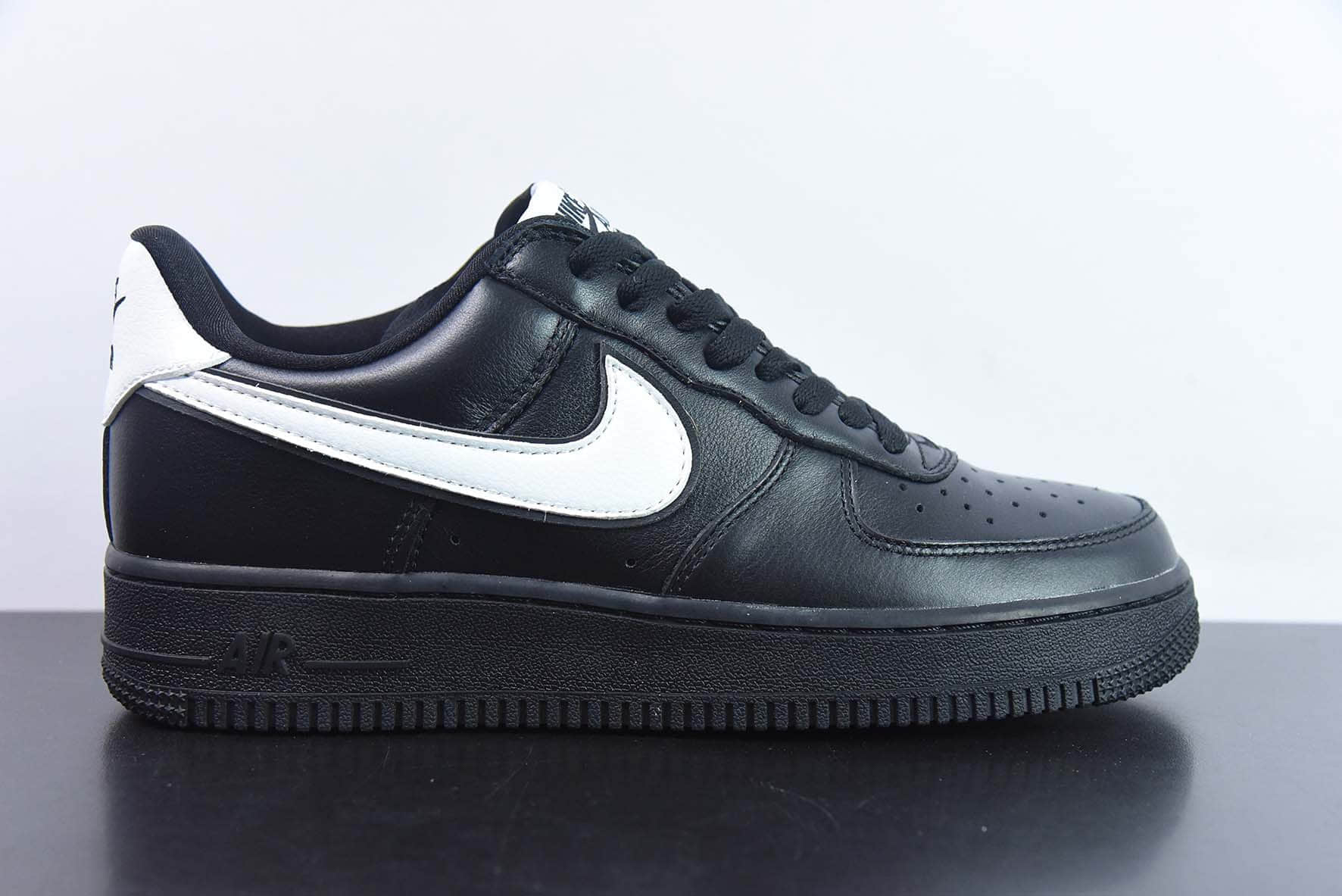 耐克Nike Air Force 1'07 Low 黑白勾空军一号低帮休闲板鞋纯原版本 货号：CQ0492-001