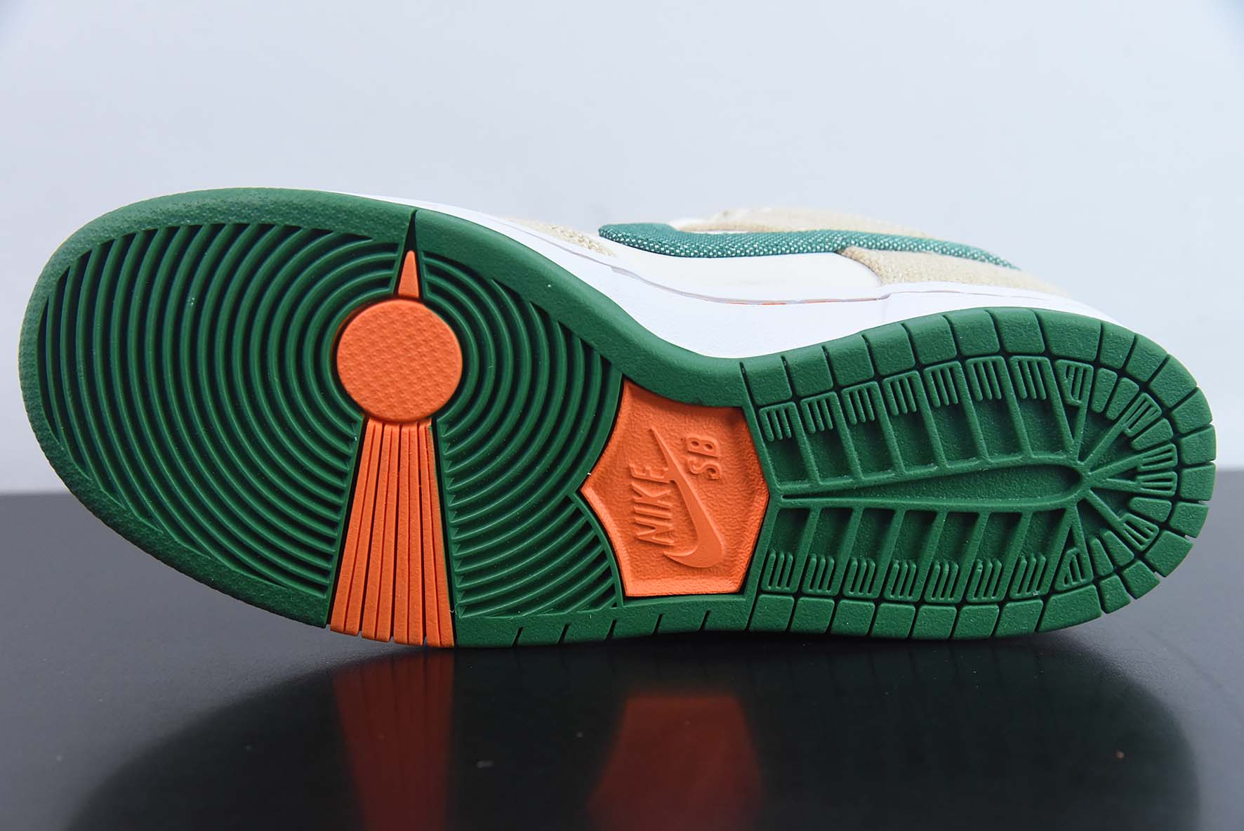 耐克NIKE SB Dunk Low DUNK 橘子汽水白黄帆布SB低帮休闲滑板鞋纯原版本 货号：FD0860-001 