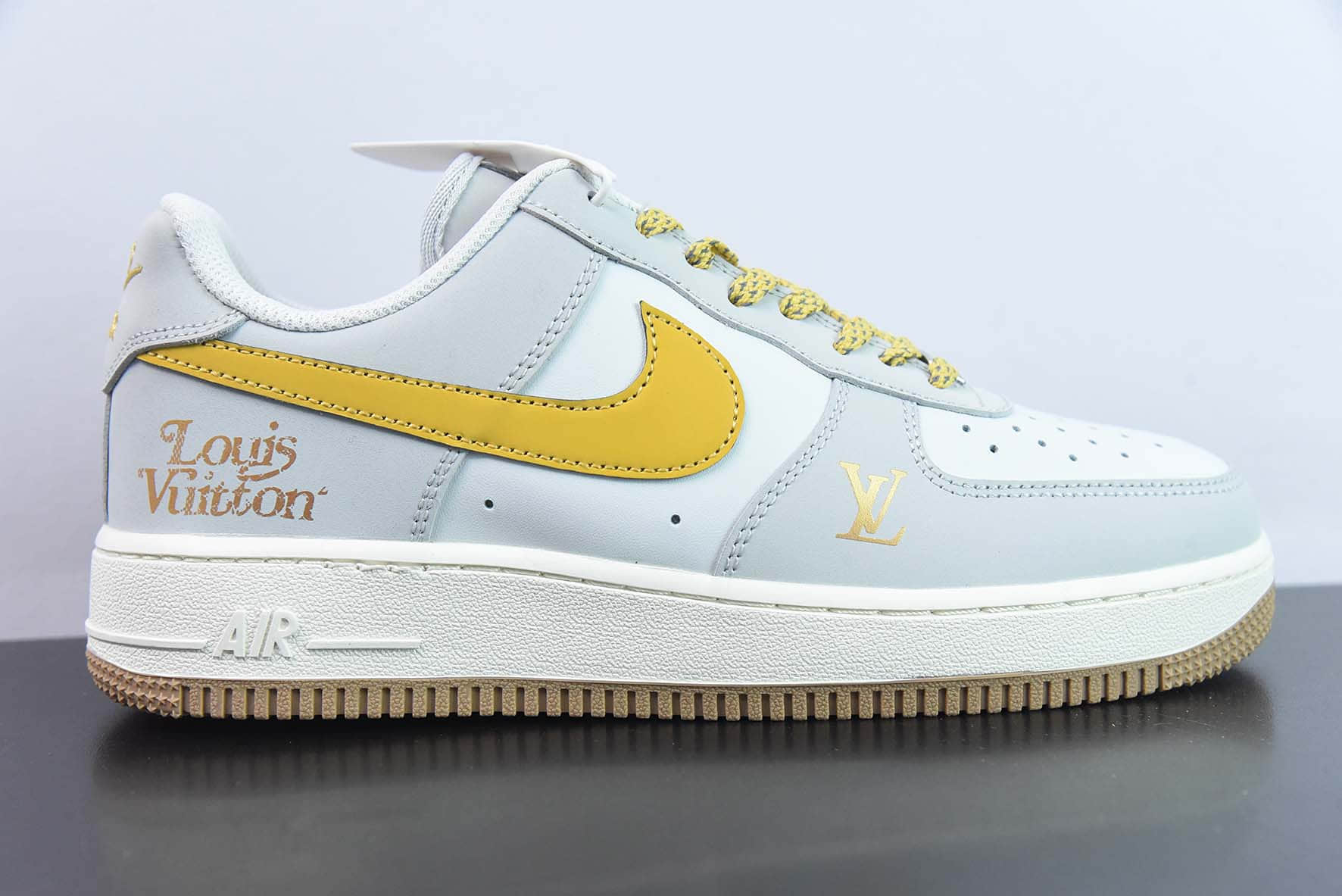 耐克Nike Air Force 1 '07 Low “LV联名暖灰色”空军一号低帮休闲板鞋纯原版本 货号：HX123-006 