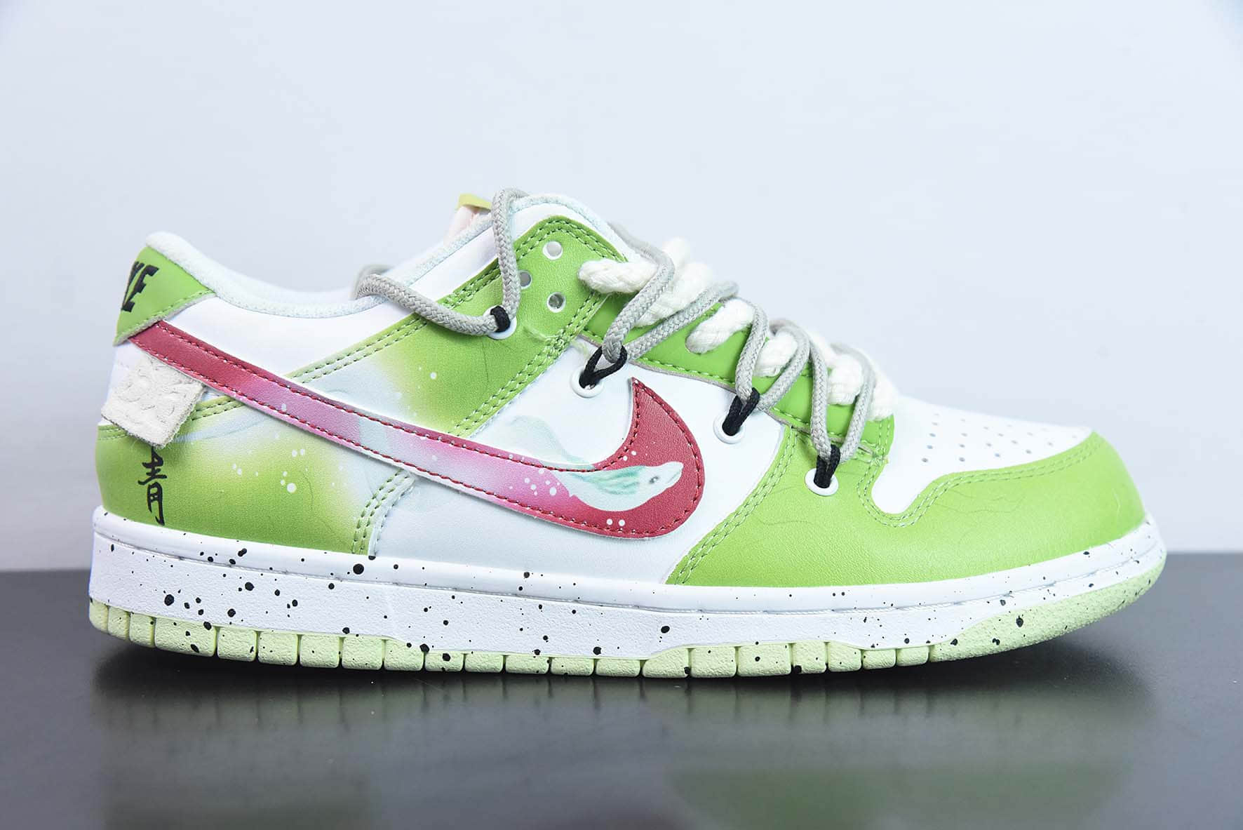 耐克Nike Dunk Low SB联名白绿红解构绑带滑板鞋纯原版本 货号： DD1503-600 