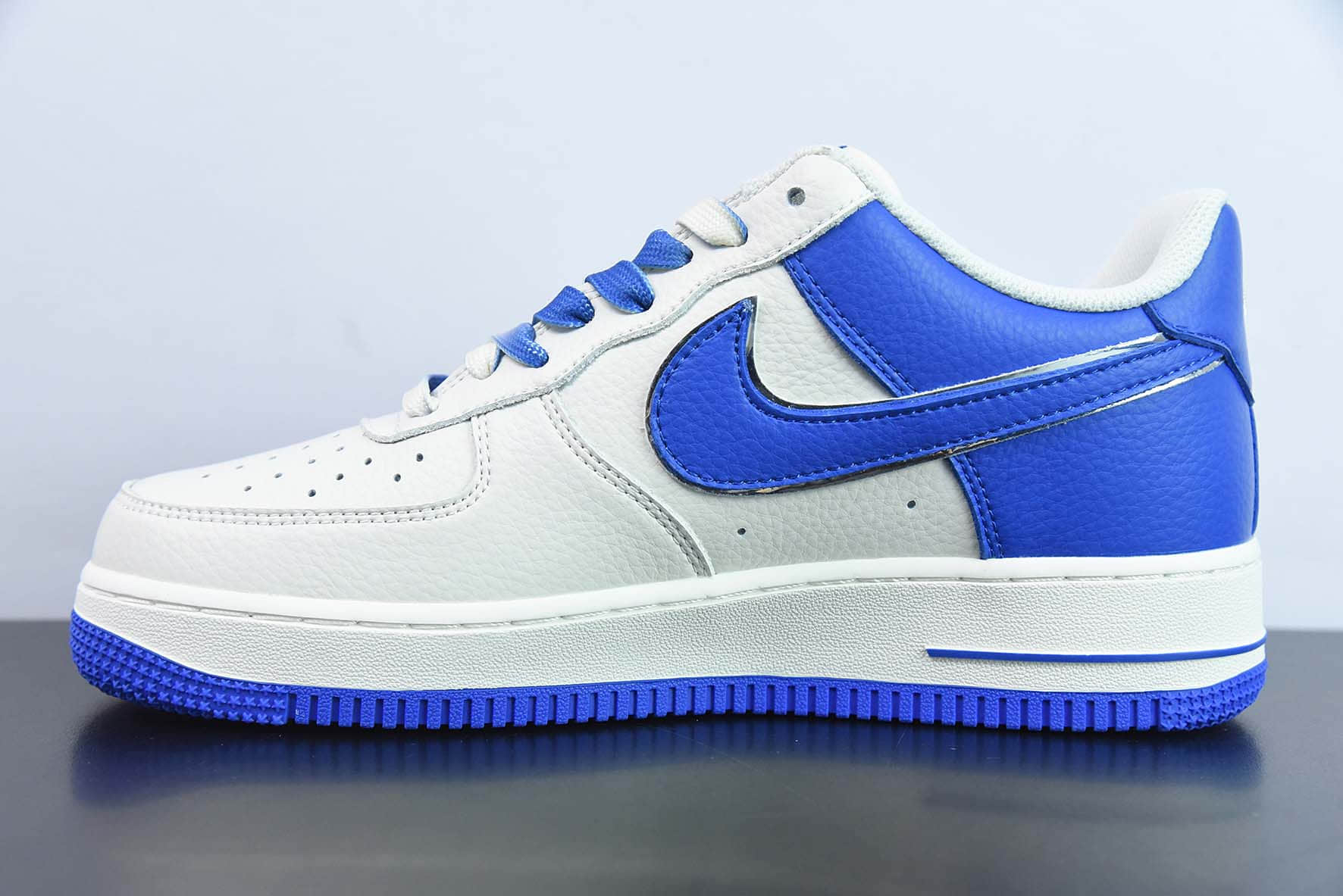 耐克Nike Fat Joe×Nk Air Force 1 Low '07 米宝蓝Ts小勾低帮空军一号低帮休闲板鞋纯原版本 货号：lO5636-666 