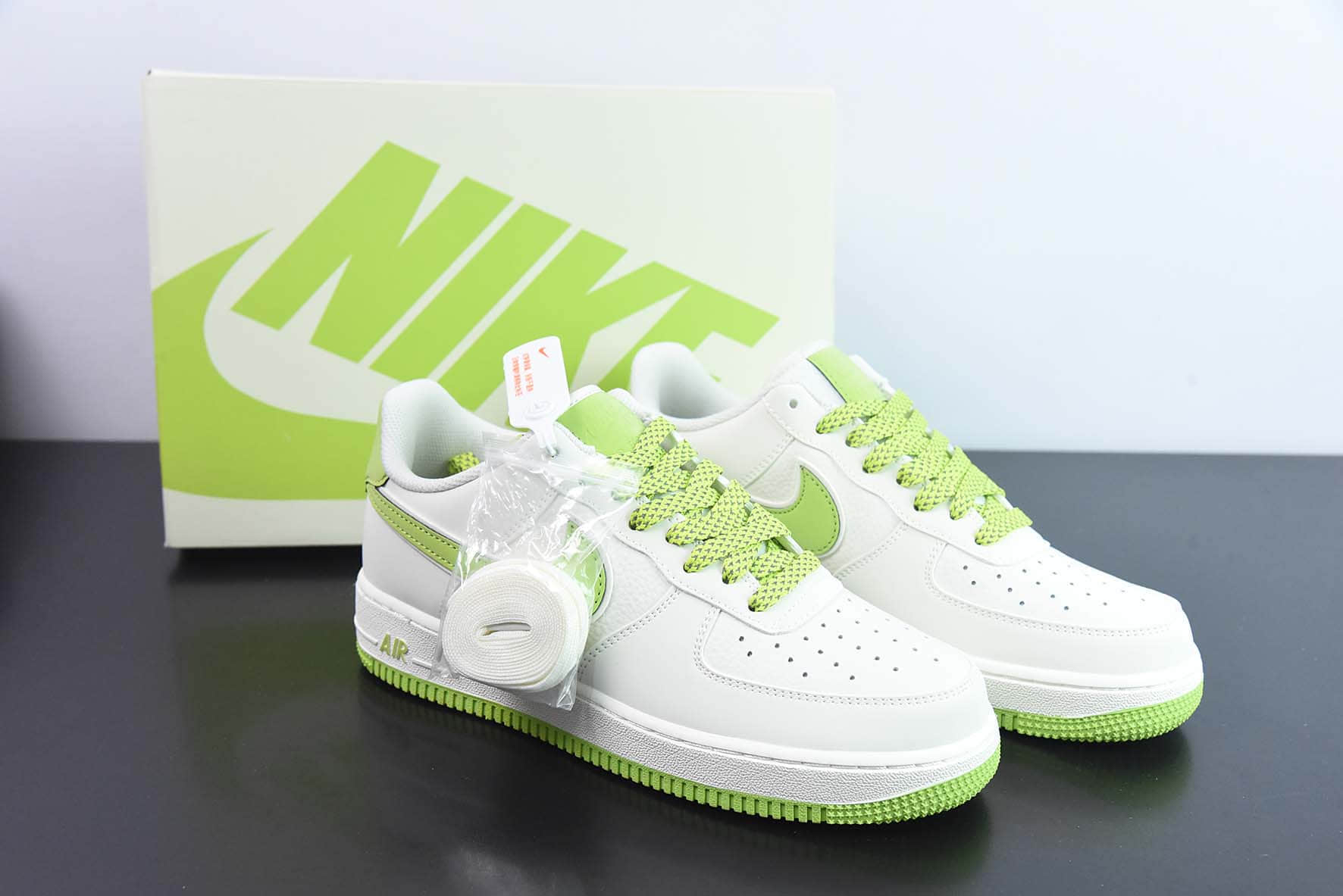 耐克Nike Air Force 1 Low '07 苹果绿满天星低帮空军一号休闲板鞋纯原版本 货号：GL6835-007