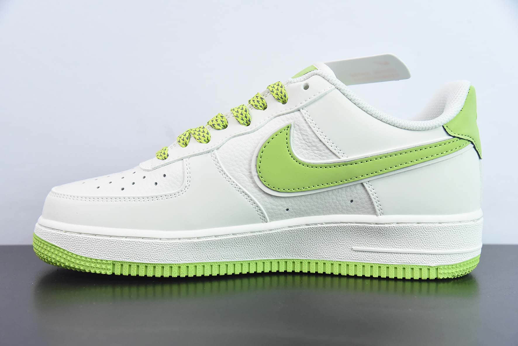 耐克Nike Air Force 1 Low '07 苹果绿满天星低帮空军一号休闲板鞋纯原版本 货号：GL6835-007