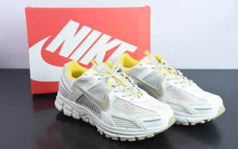 耐克Nike Zoom Vomero 5Light Bone Yellow佛莫罗5代系列骨白浅黄休闲运动慢跑鞋纯原版本 货号：FJ7694-020