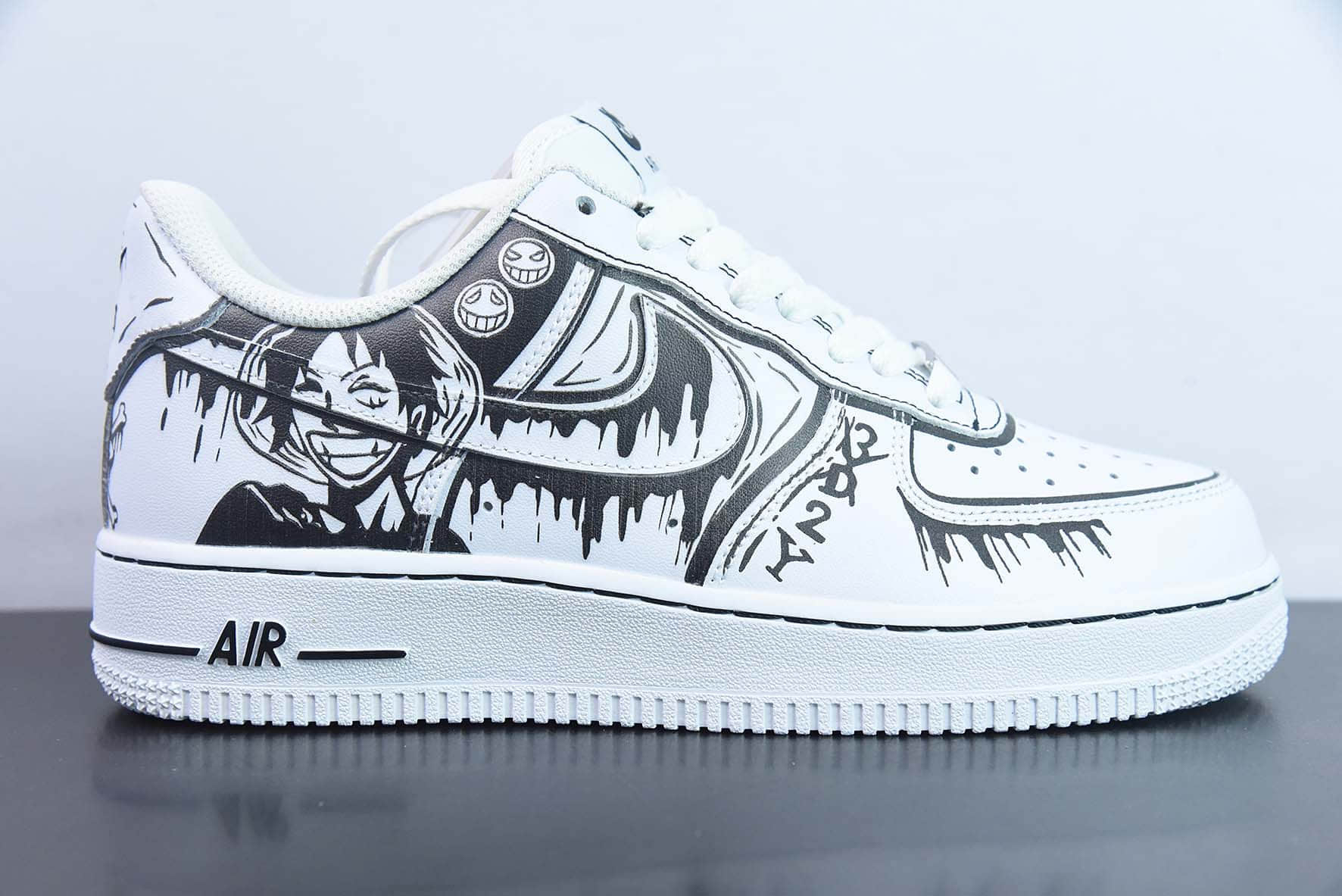 耐克Nike Air Force 1 Low’07 海贼王联名空军一号低帮休闲板鞋纯原版本 货号：CW2288-301