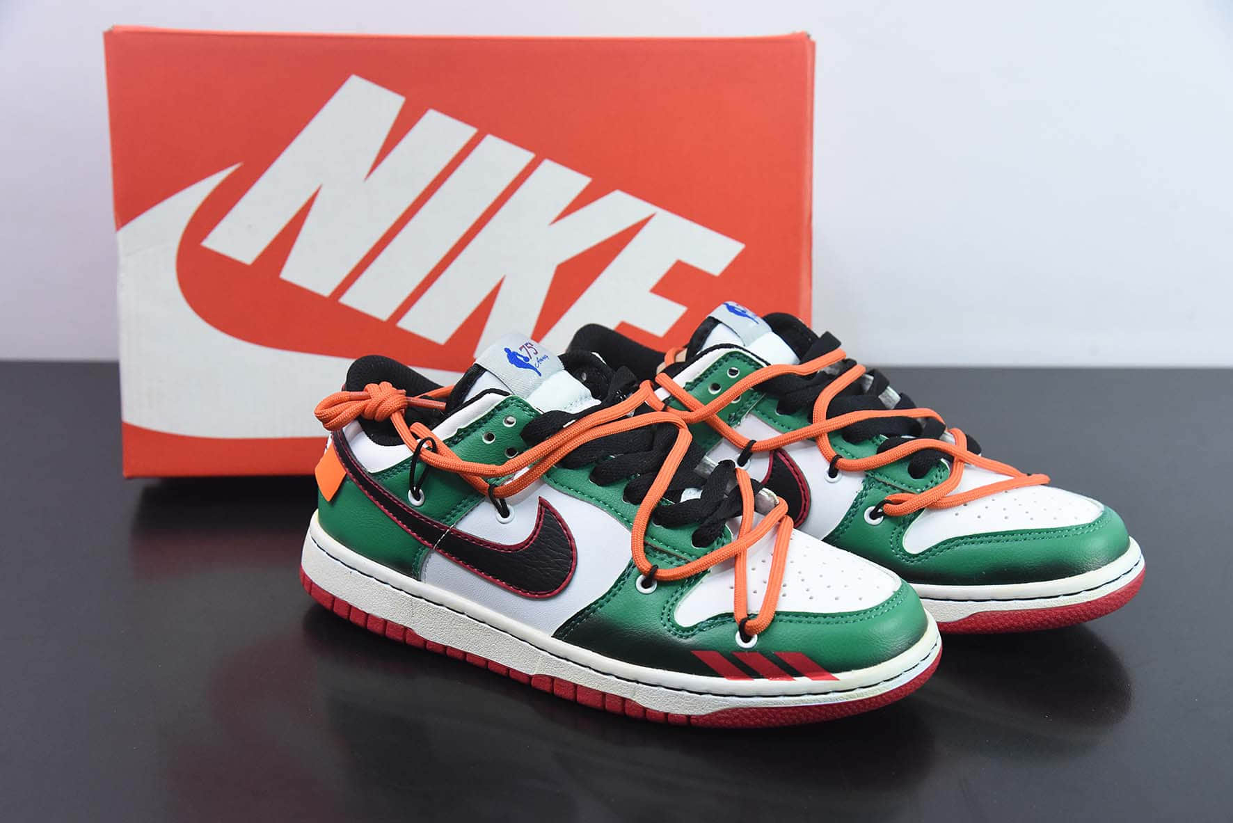 耐克Nike SB Dunk Low 解构抽绳75周年白绿涂鸦印花低帮SB休闲滑板鞋纯原版本 货号：DD6288-100