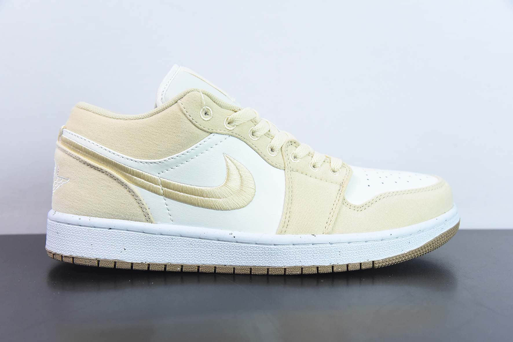 乔丹Air Jordan 1 Low AJ1白黄刺绣低帮复古文化篮球鞋纯原版本 货号：FN3722-701