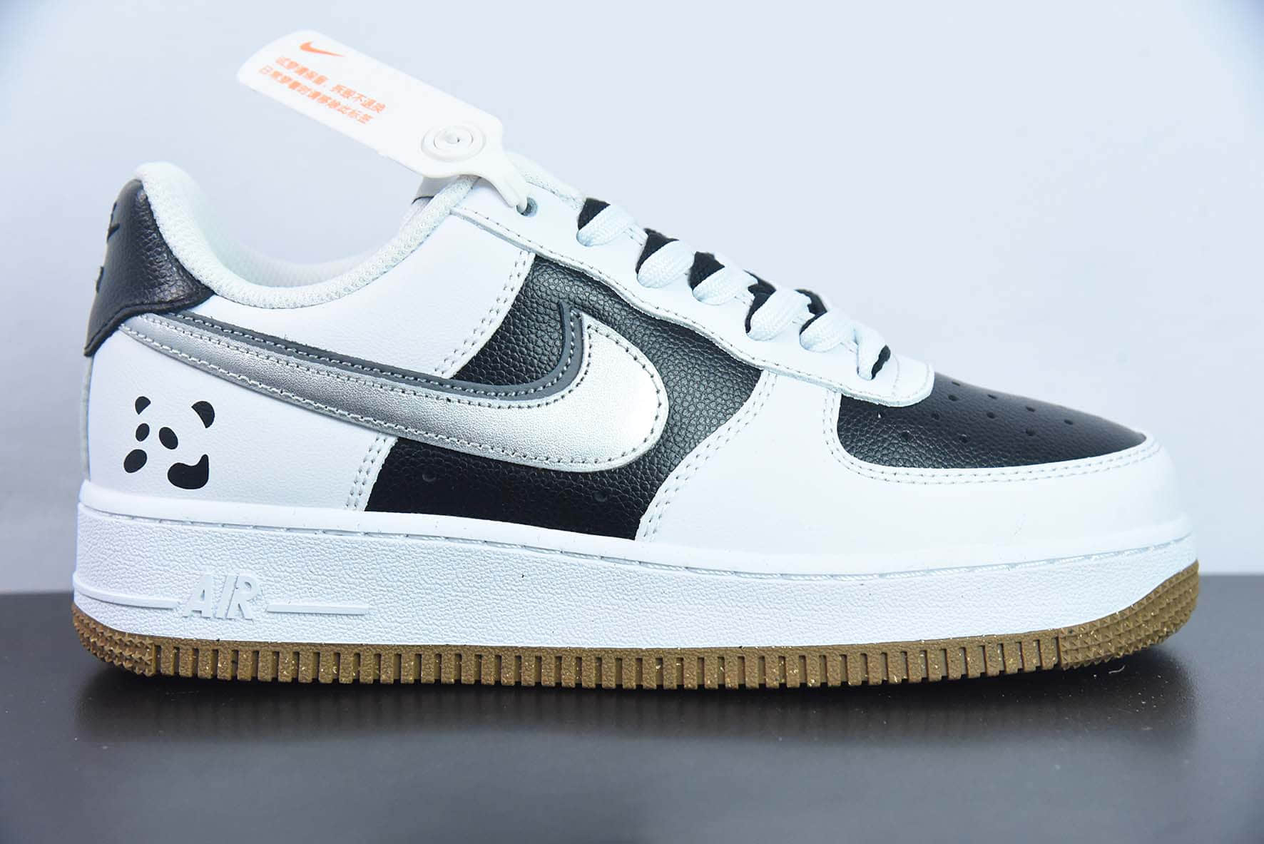 耐克Nike Air Force 1'07 Low 双勾熊猫空军一号低帮休闲板鞋纯原版本 货号：DX6065-101 