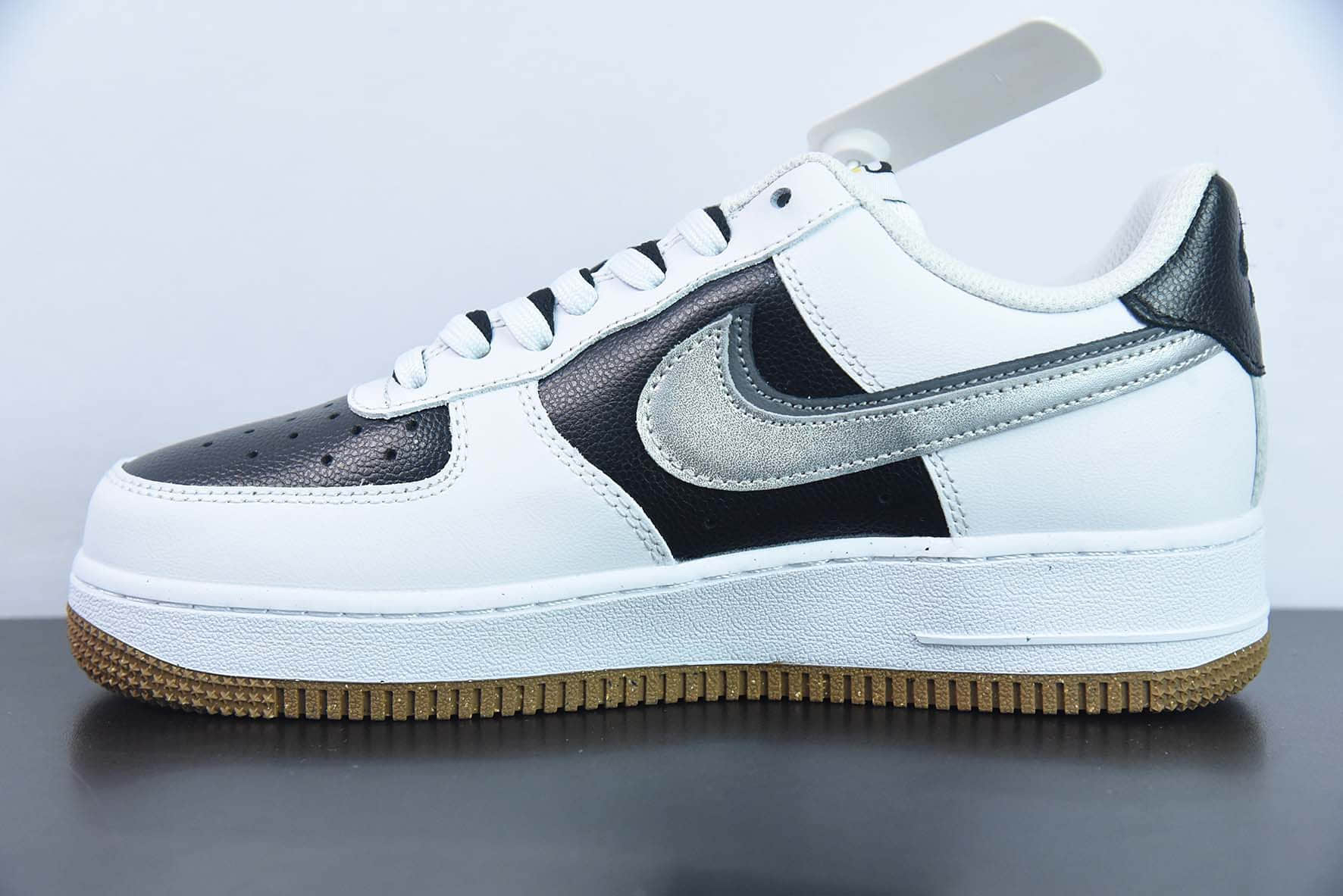 耐克Nike Air Force 1'07 Low 双勾熊猫空军一号低帮休闲板鞋纯原版本 货号：DX6065-101 