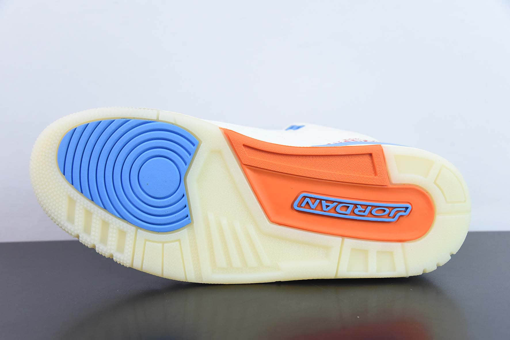 乔丹Air Jordan 3 Mr. Triple Double PE AJ3威斯布鲁克三双先生白红蓝爆裂纹复古文化篮球鞋纯原版本 货号：CK9246-991
